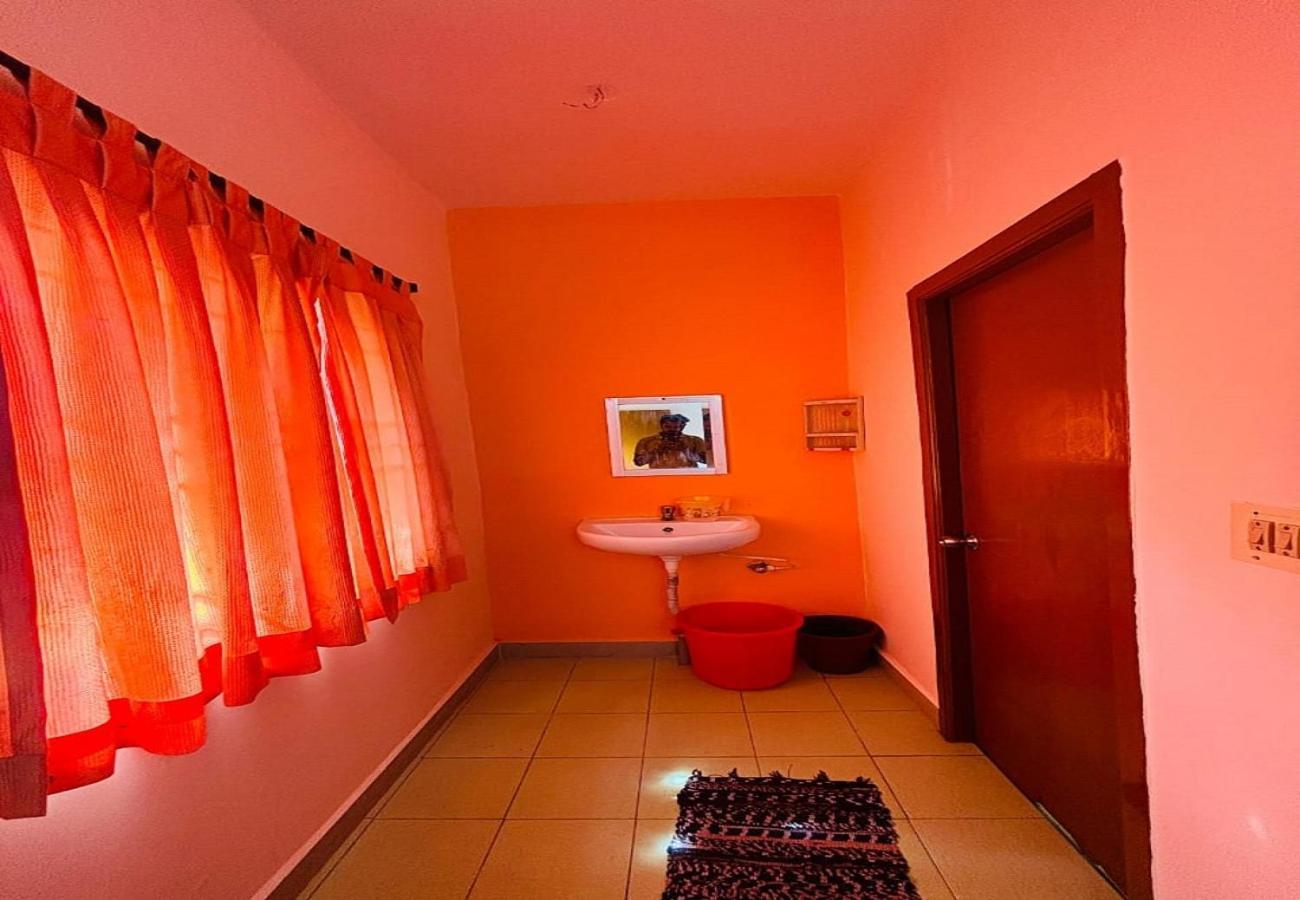 Aak Hills Apartment