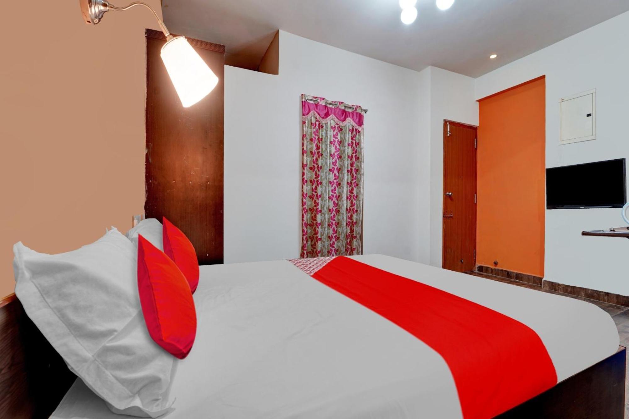 Collection O Amaran Shola Nest Hotel 3*