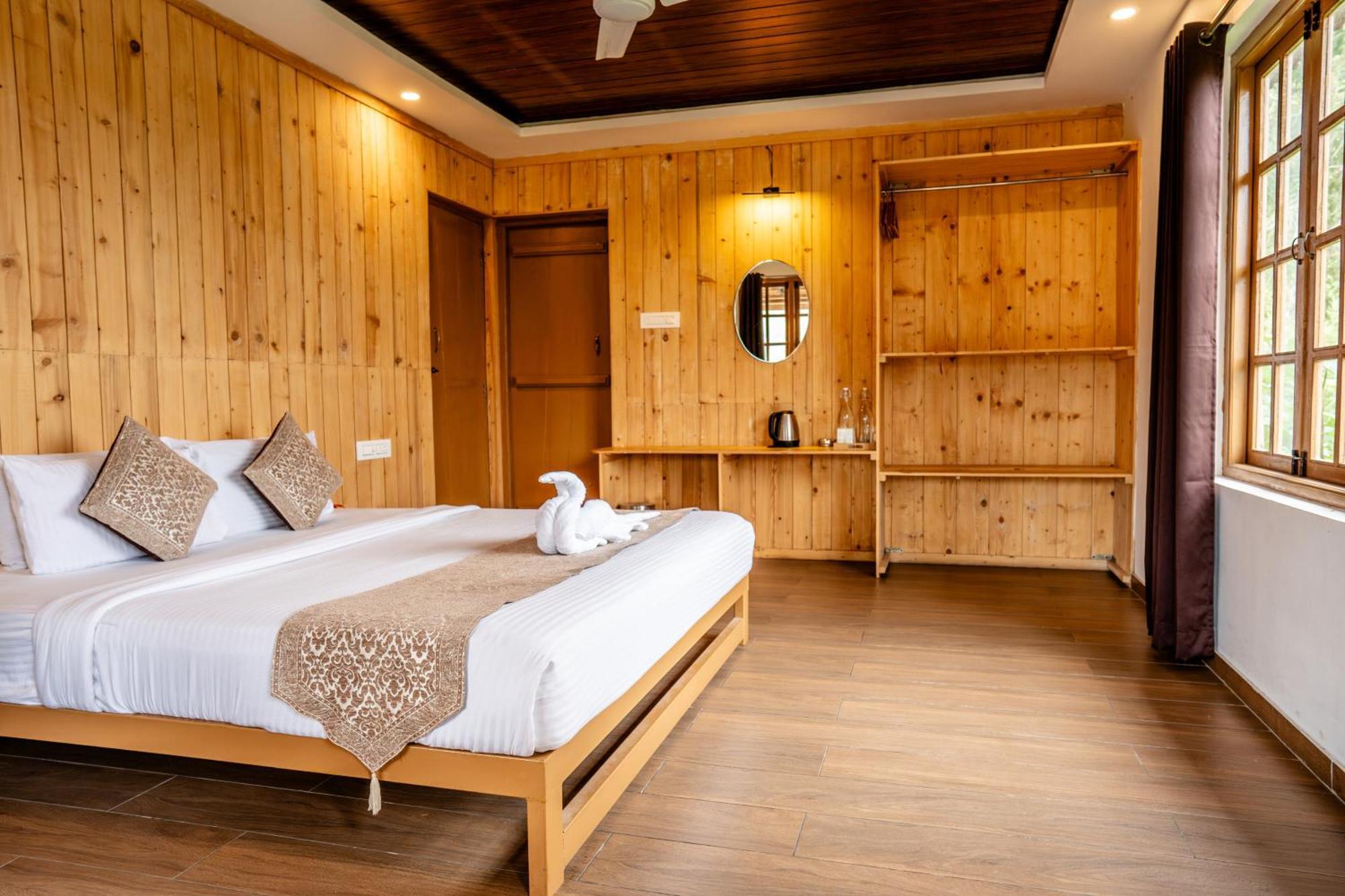 Zacs Valley Resort, Resort 3*