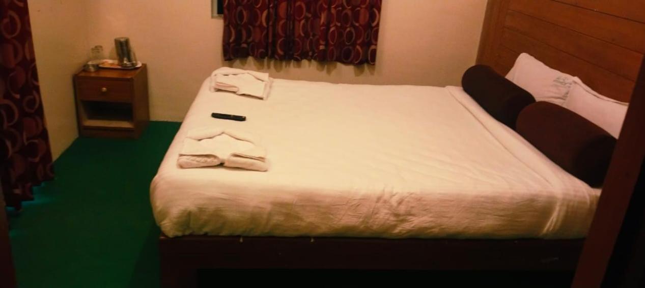 Woods Paradise Homestay *