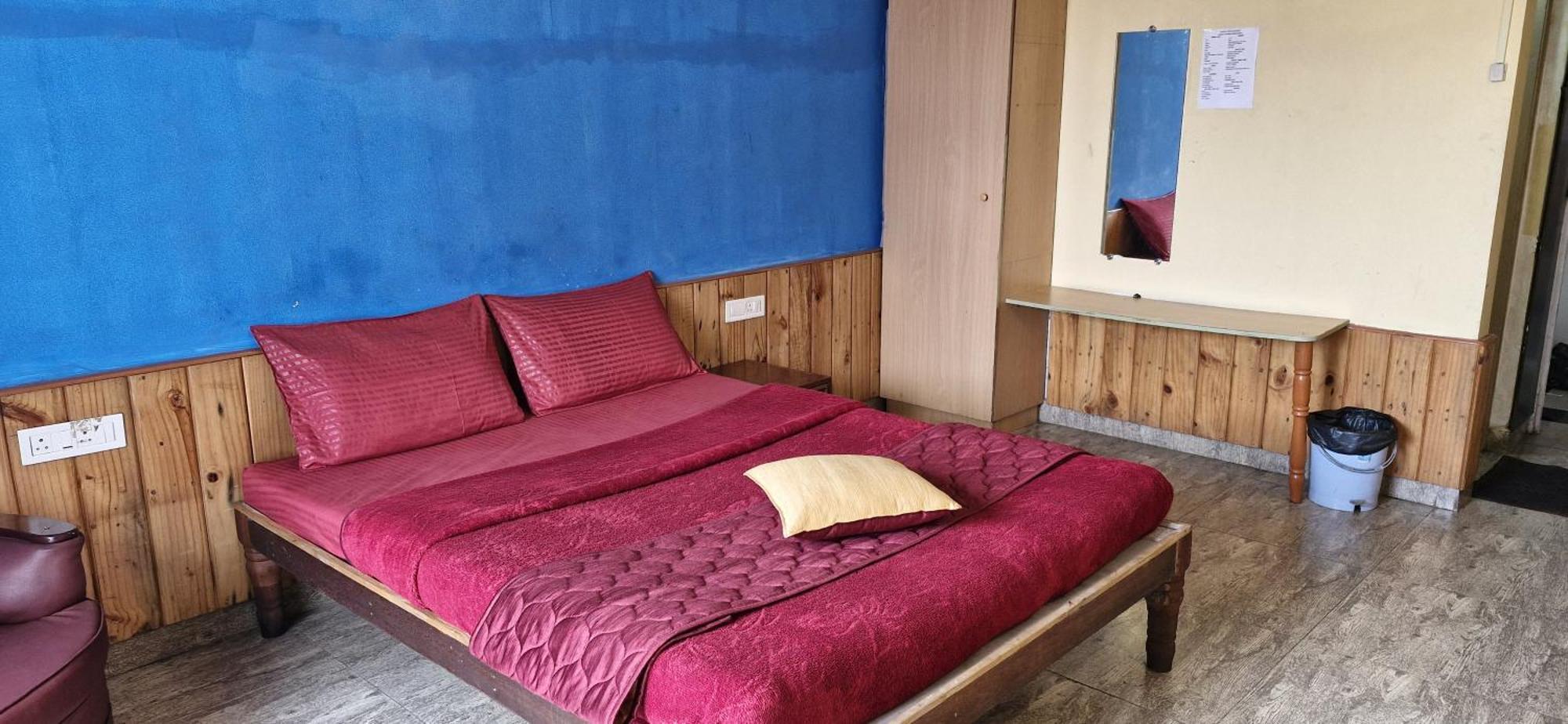 Arul Kumaran Hotel