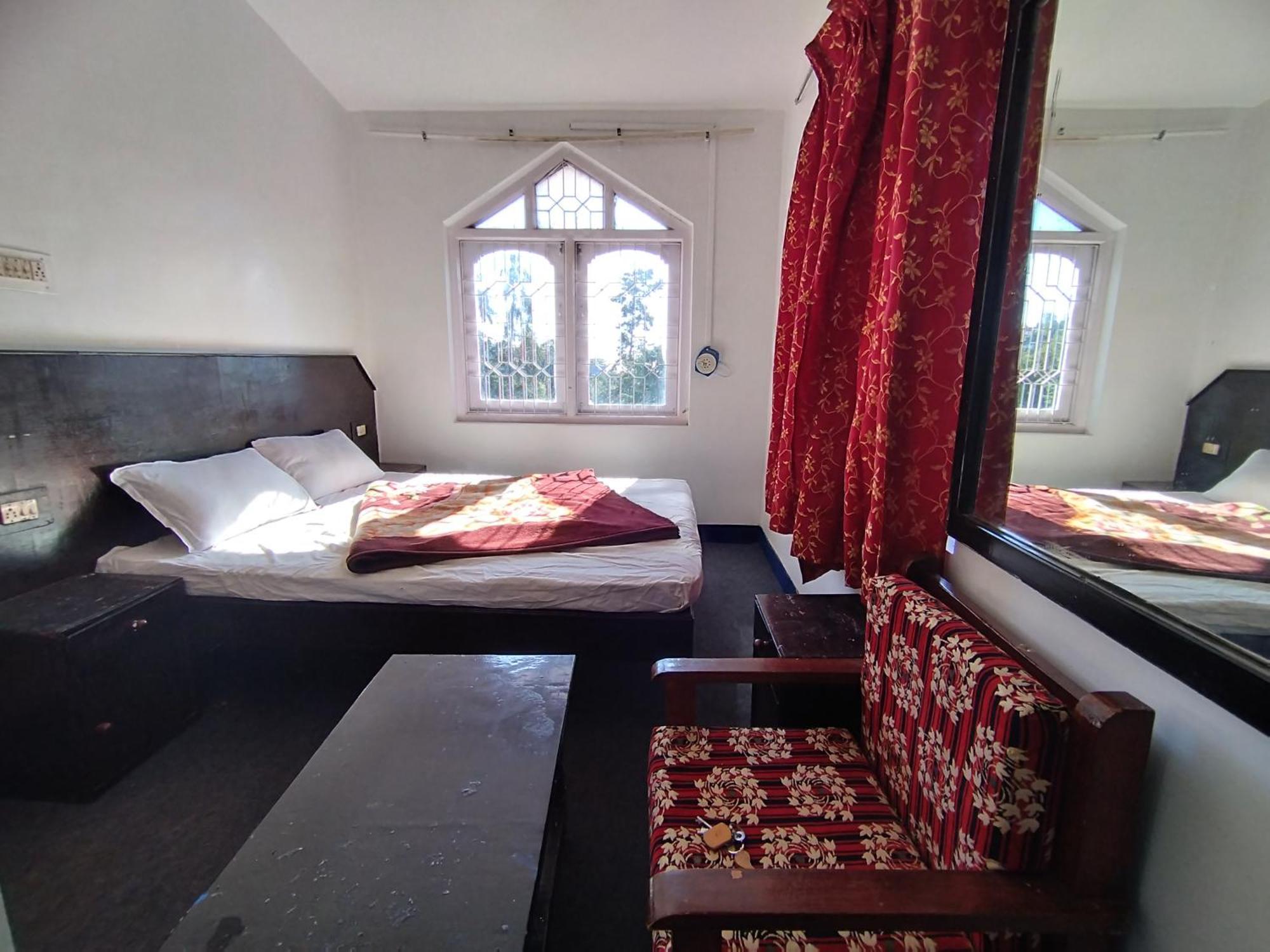 Guest house Om Bhavanam *