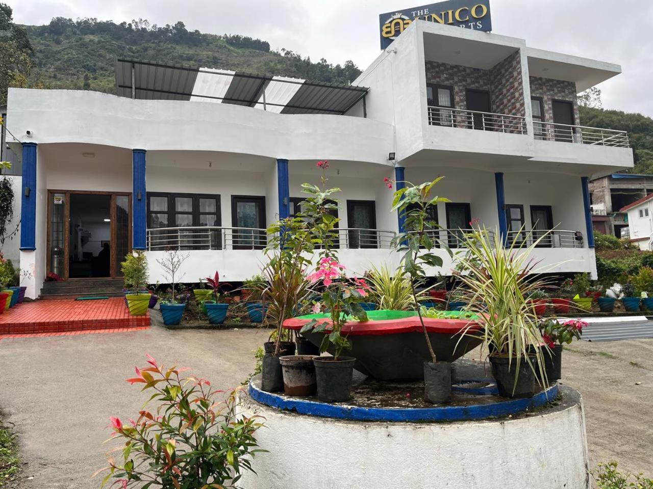 Banyanthree Resort *