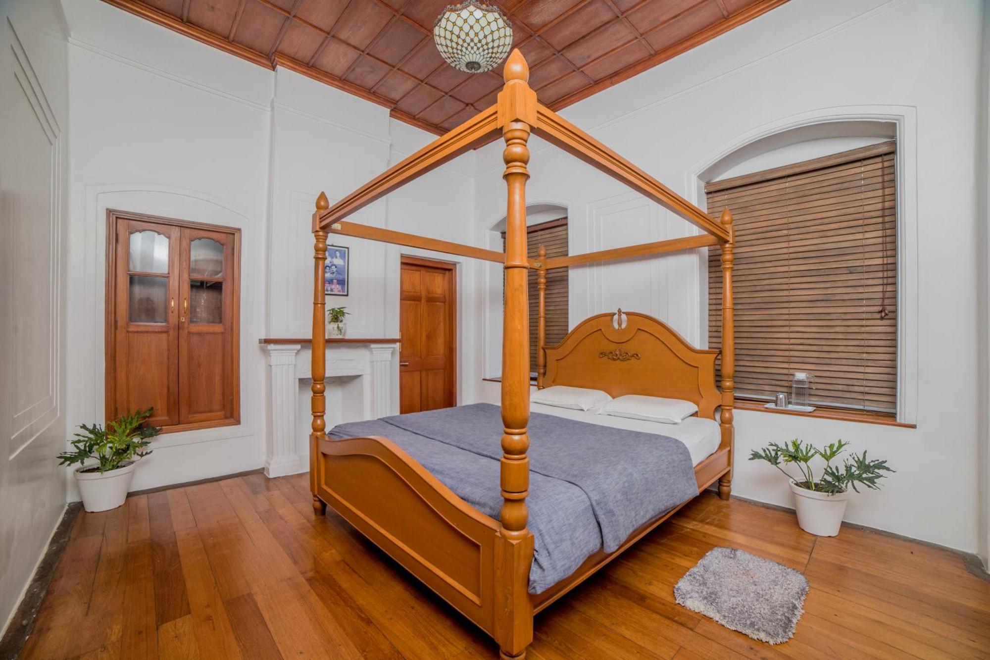 Villa Savithri Gemini Ganesh Bungalow By Xploreindo
