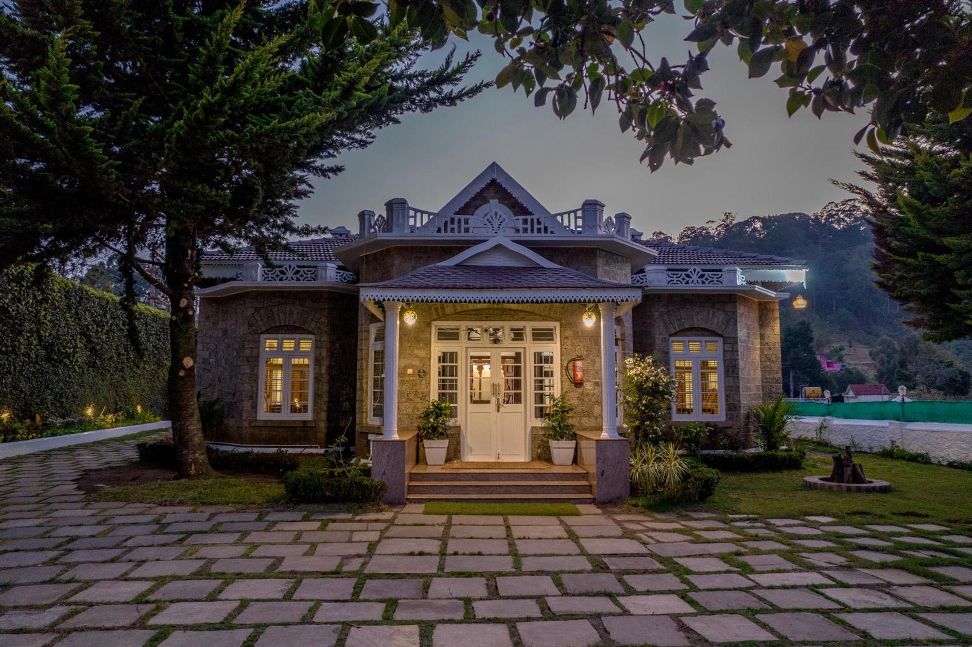Villa Savithri Gemini Ganesh Bungalow By Xploreindo Kodaikanal