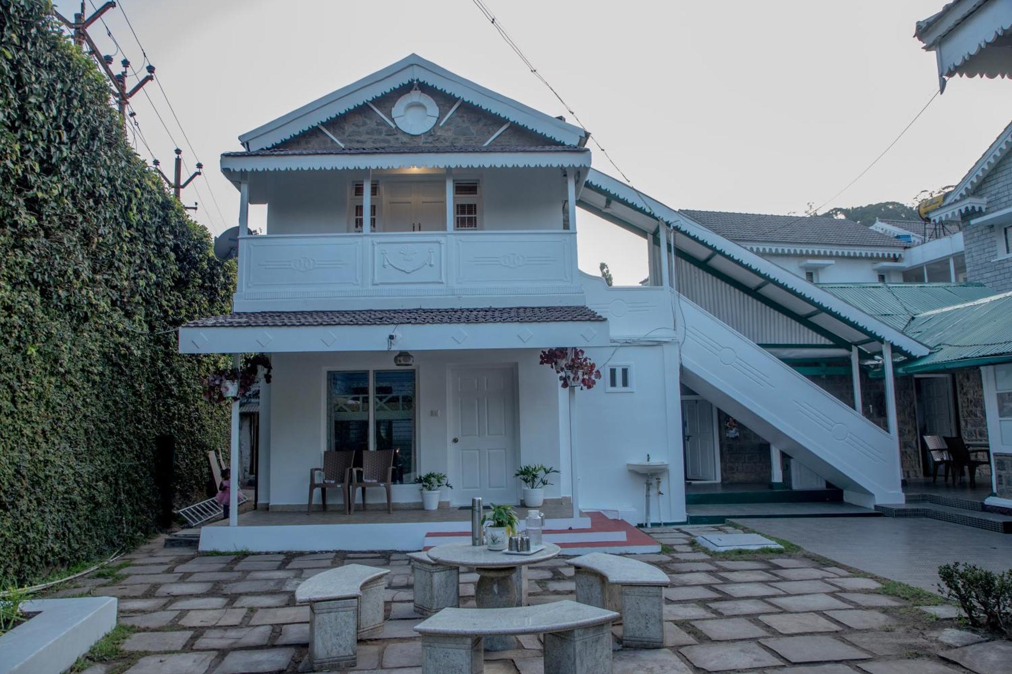 Savithri Gemini Ganesh Bungalow By Xploreindo Kodaikanal