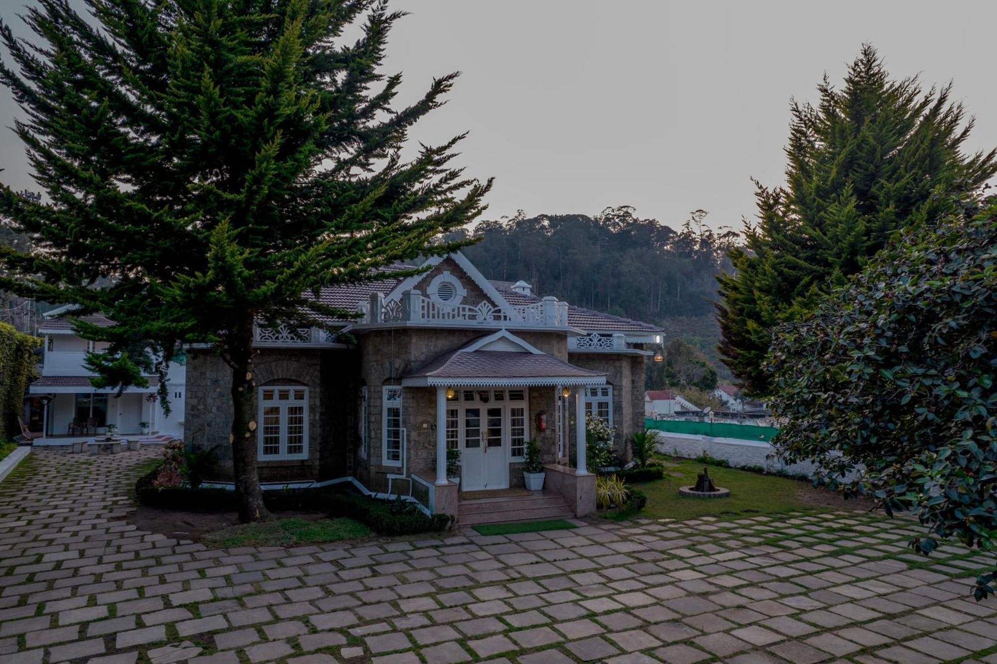 Savithri Gemini Ganesh Bungalow By Xploreindo Villa Kodaikanal
