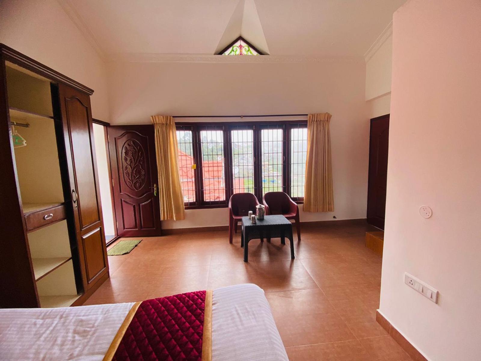 Vetri Flats