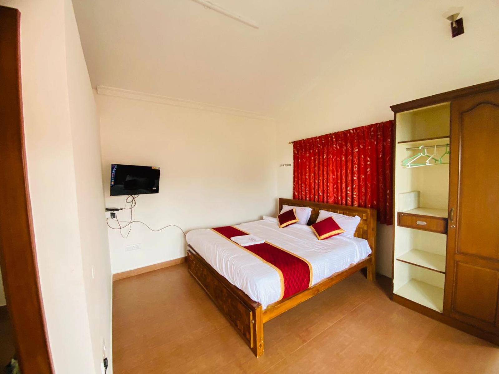 Vetri Flats Hotel 3*