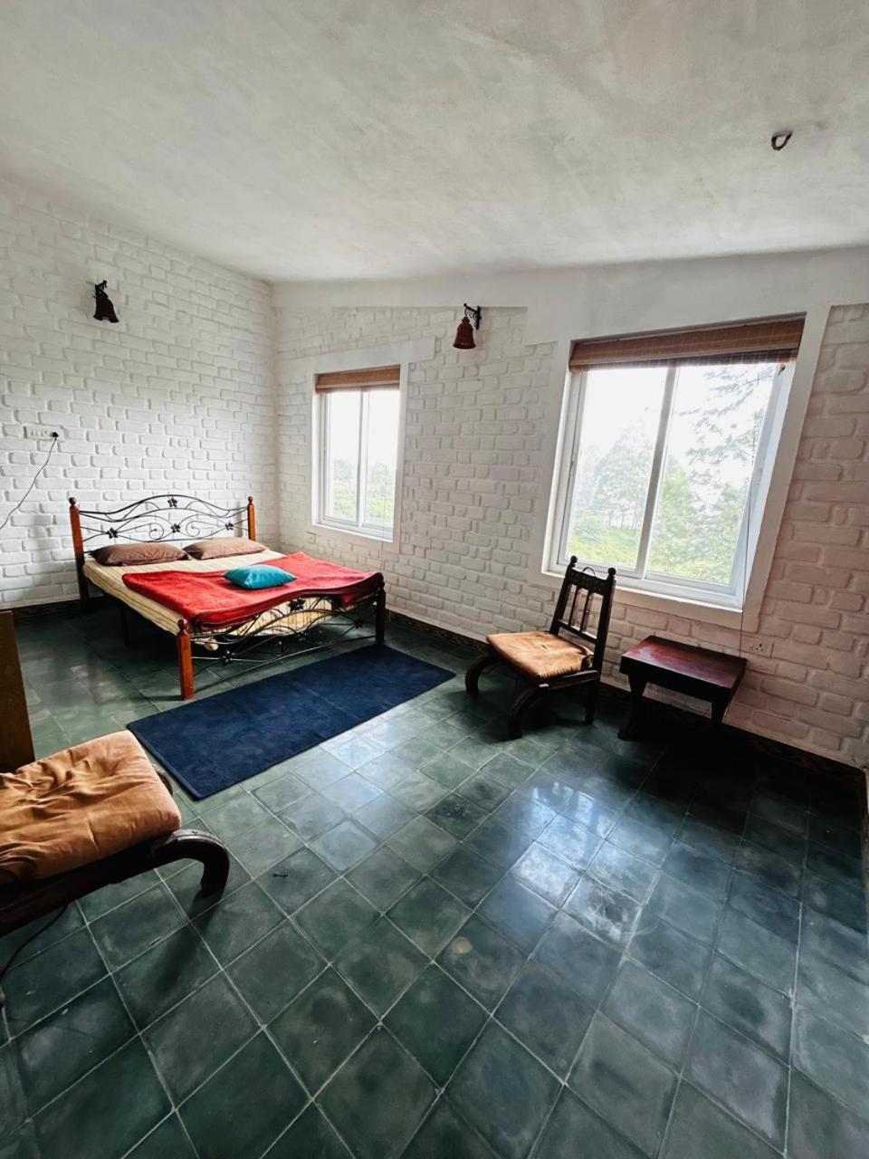 The White Oaks Bed & Breakfast