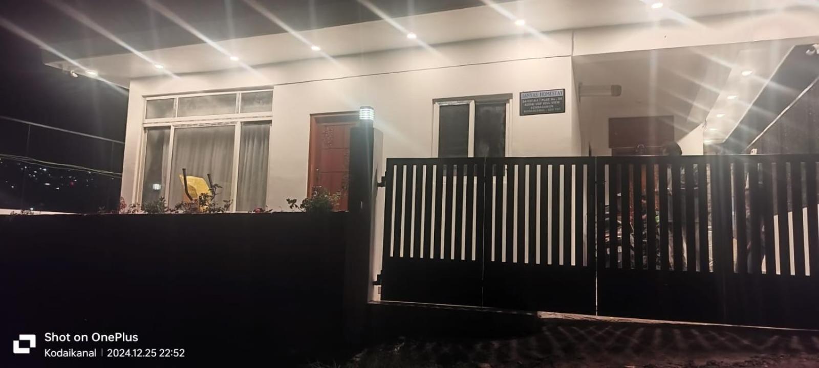 Janyas Bed & Breakfast Kodaikanal