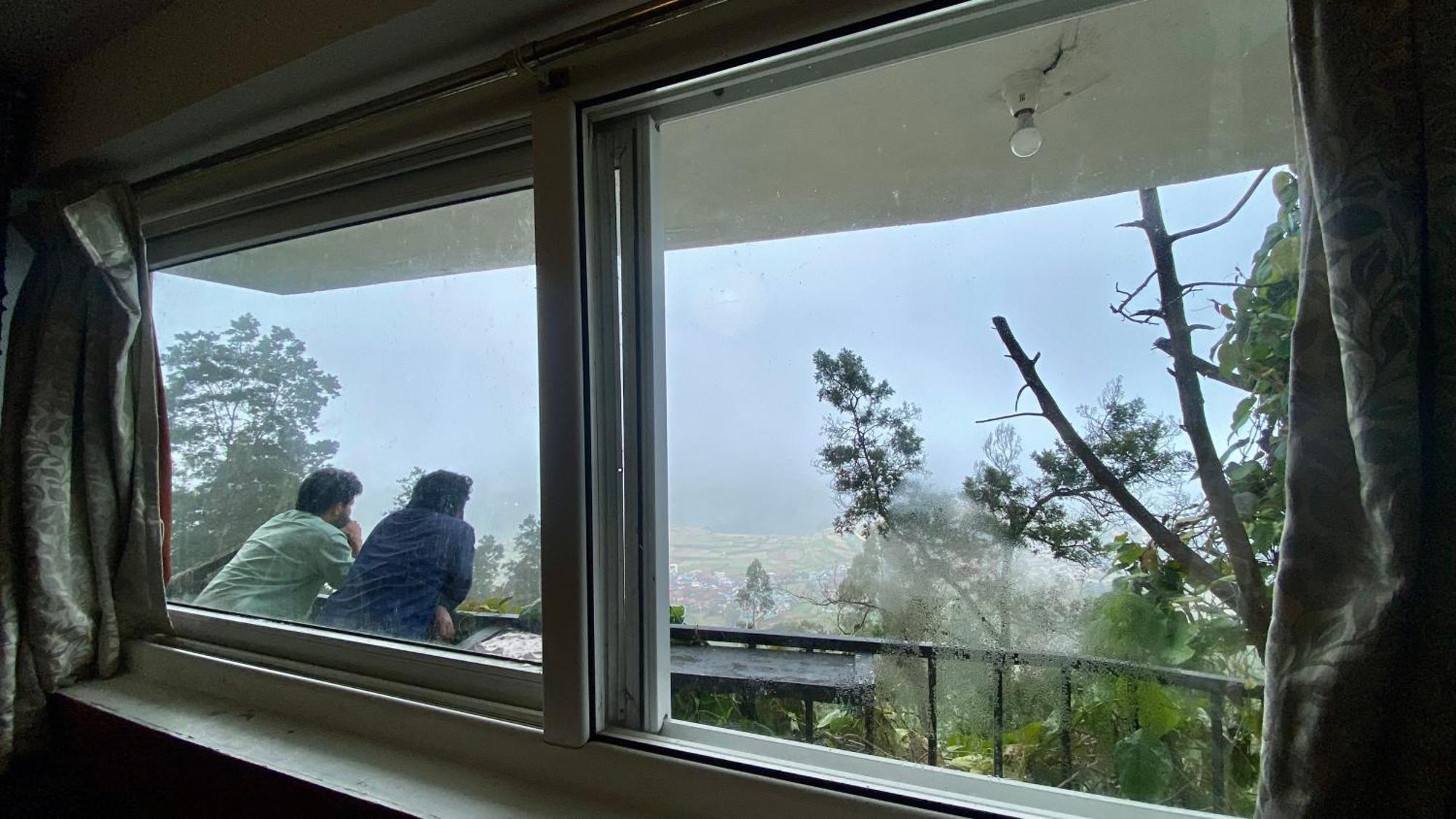 Hotel Radiance Art Residency Poombarai Kodaikanal