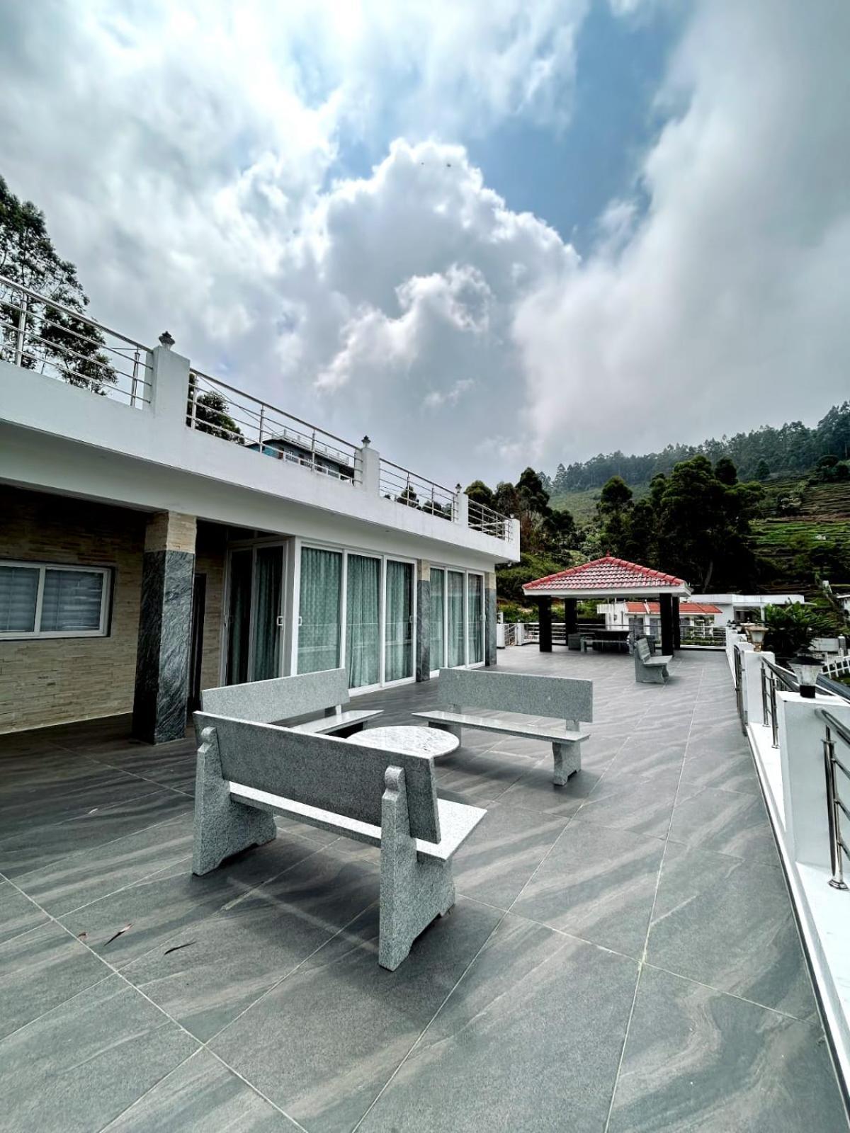 Hotel Regalia Kodai