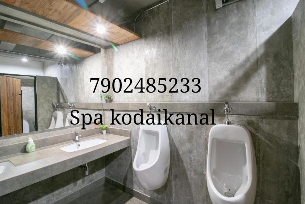 Kerala Massage *