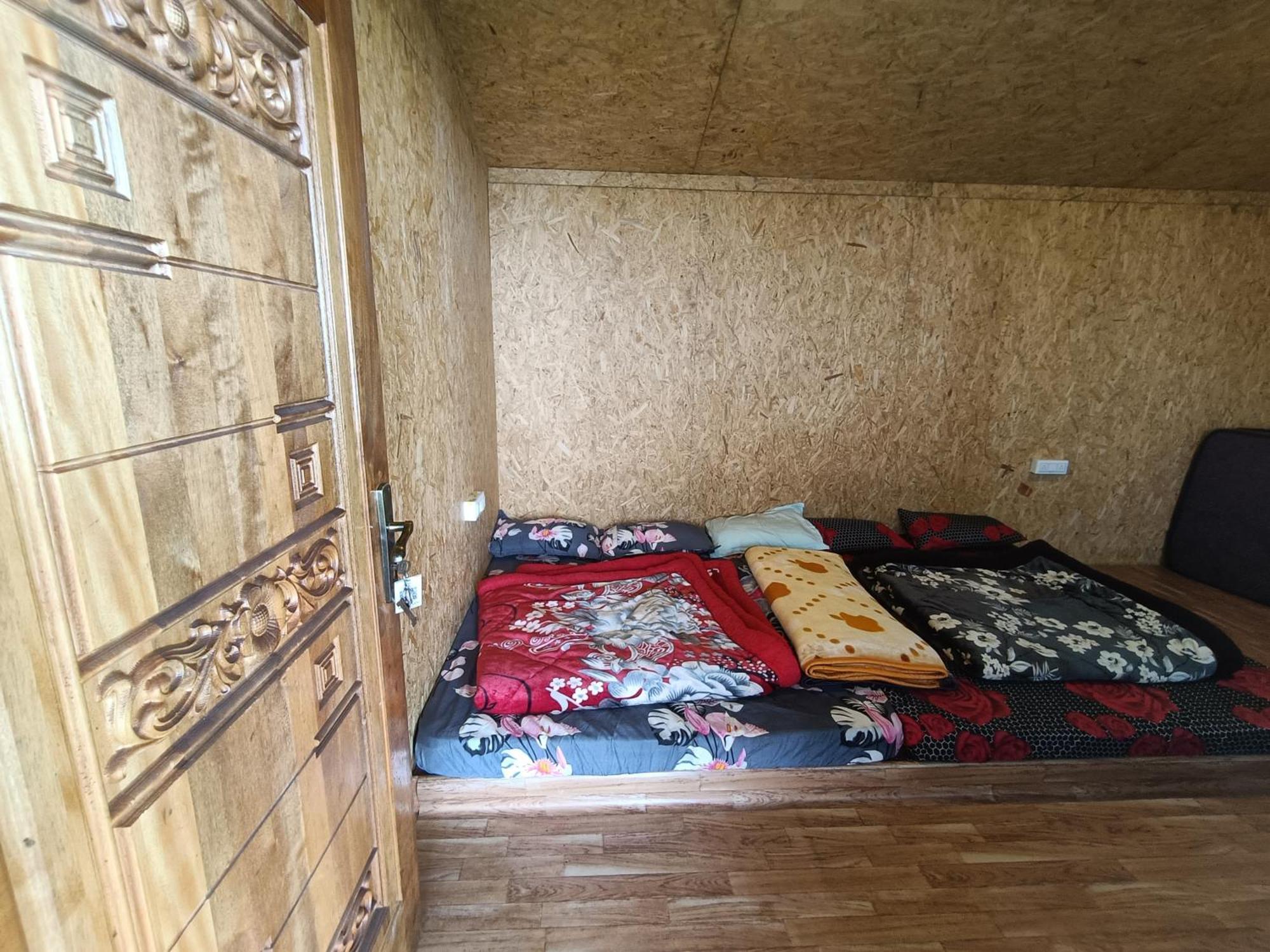 Croods Campsite *