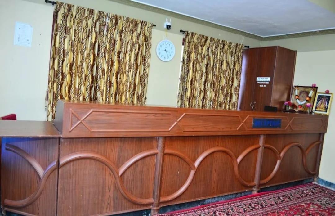 Rahul Stone Palace Hotel