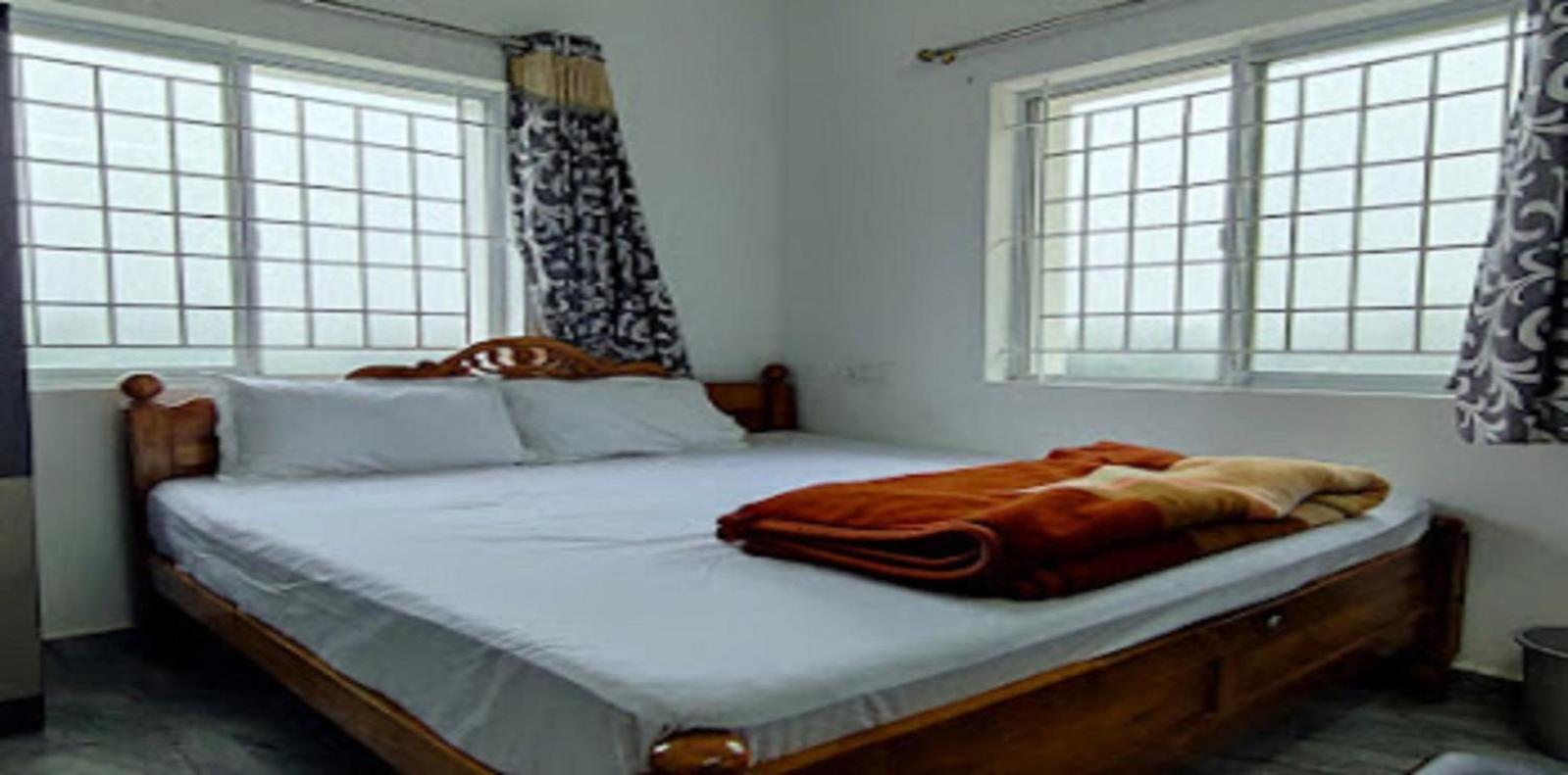 Hotel Guru Vela