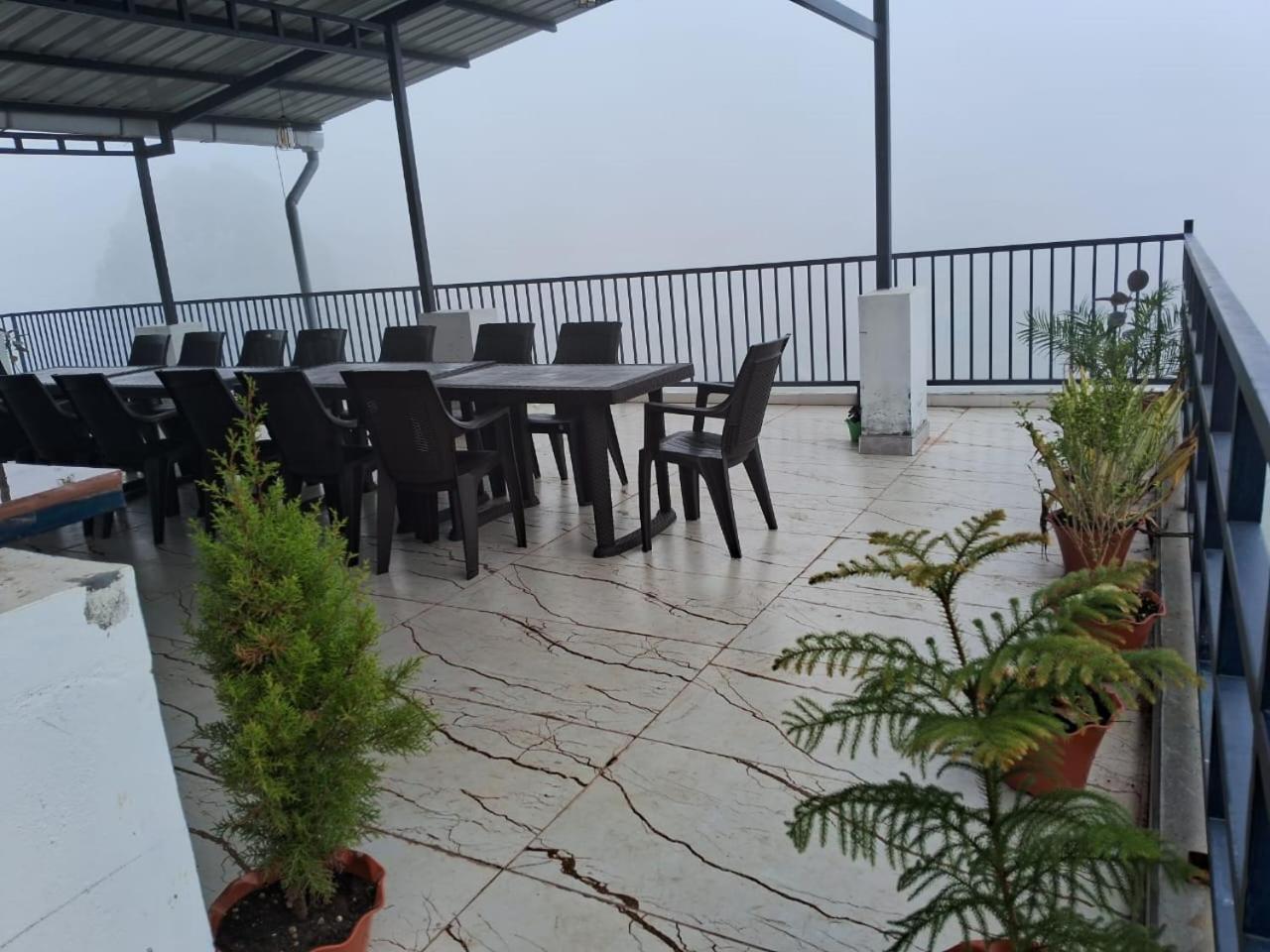 Homestay Misty Valley *