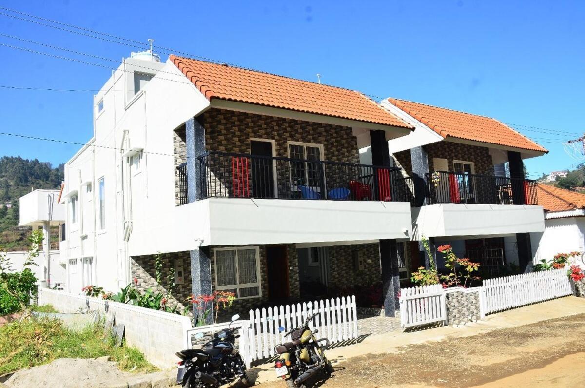 Dusk & Dawn Holiday home *