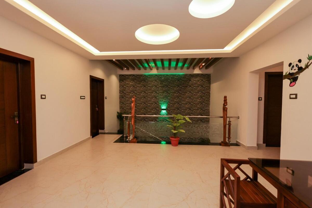 Opulence Retreat 8bhk Campfire Jeep Safari *
