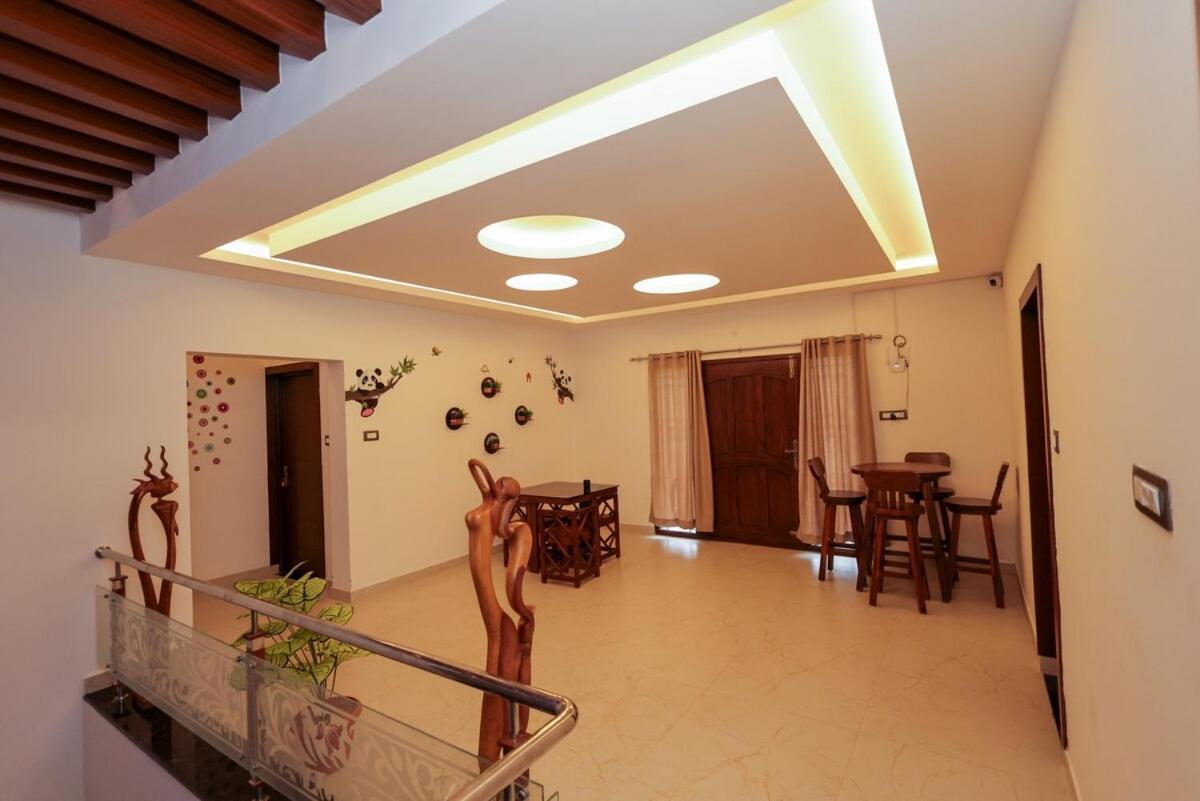 Villa Opulence Retreat 8bhk Campfire Jeep Safari