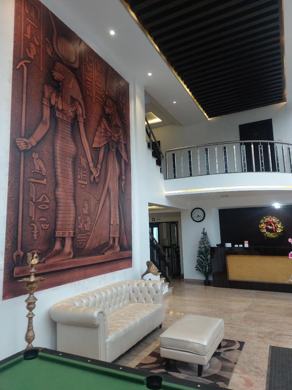 Sanandreas Yogiroomsonline Hotel