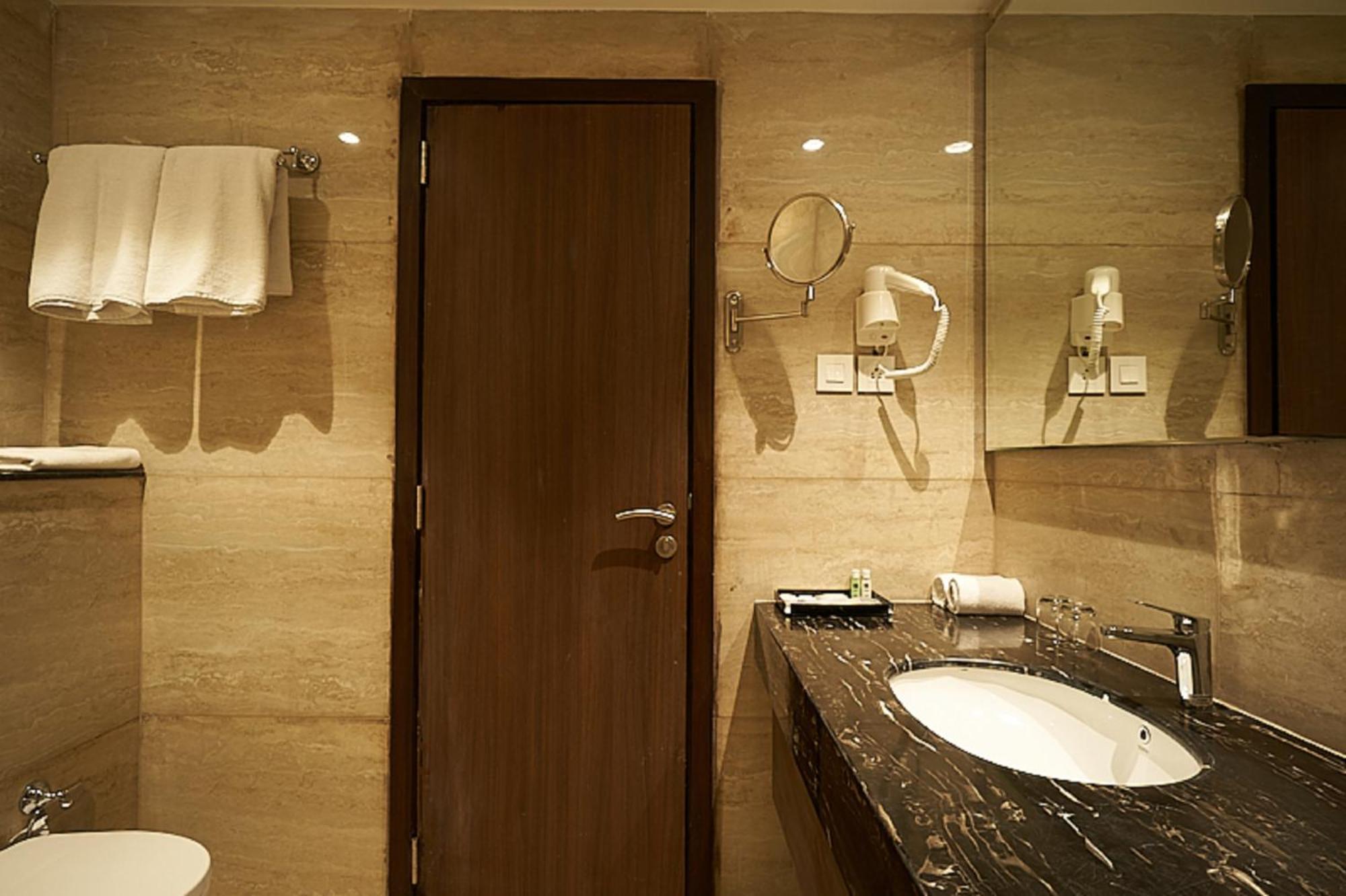 The Hamuse - Luxury Redefined Hotel
