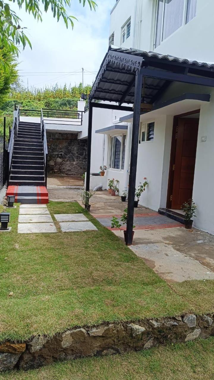 Leos Paradise Homestay Kodaikanal