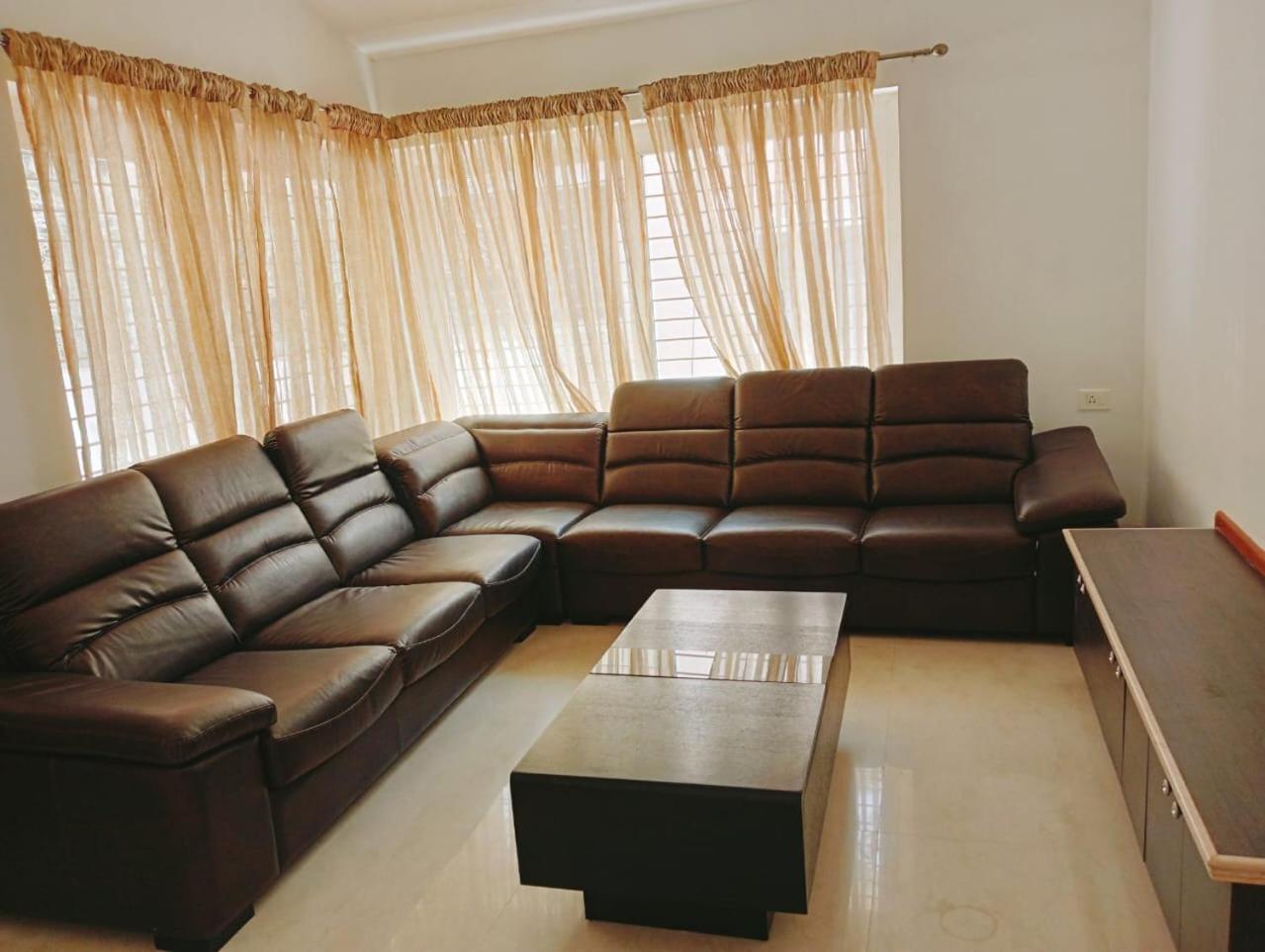 Gapri Cabs Guest house