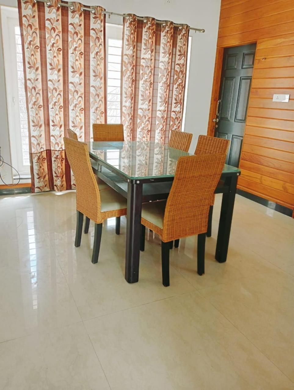 Gapri Cabs Guest house Kodaikanal