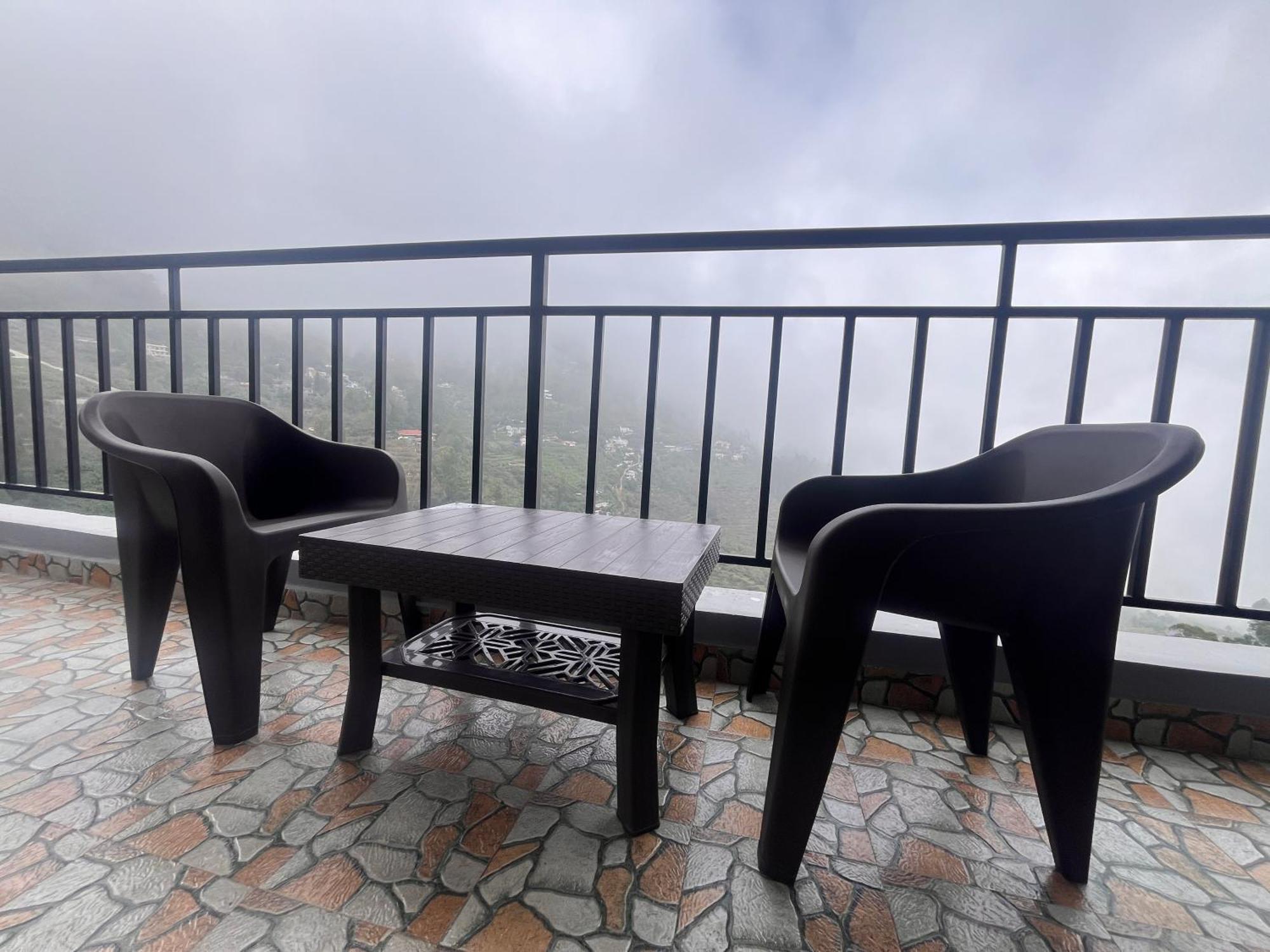 Kurinji Amaze Farmstay,resort,trek&tent Campsite