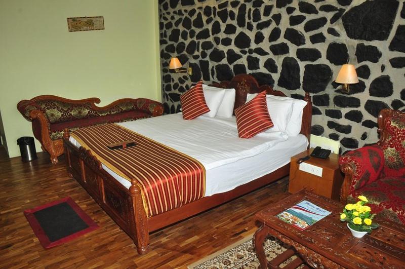 Jemvalley Hotel