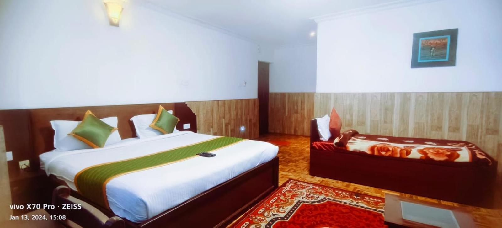 Homestay Kevins Bearshola Residency