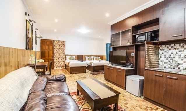 Kevinsbearsholaresidency *