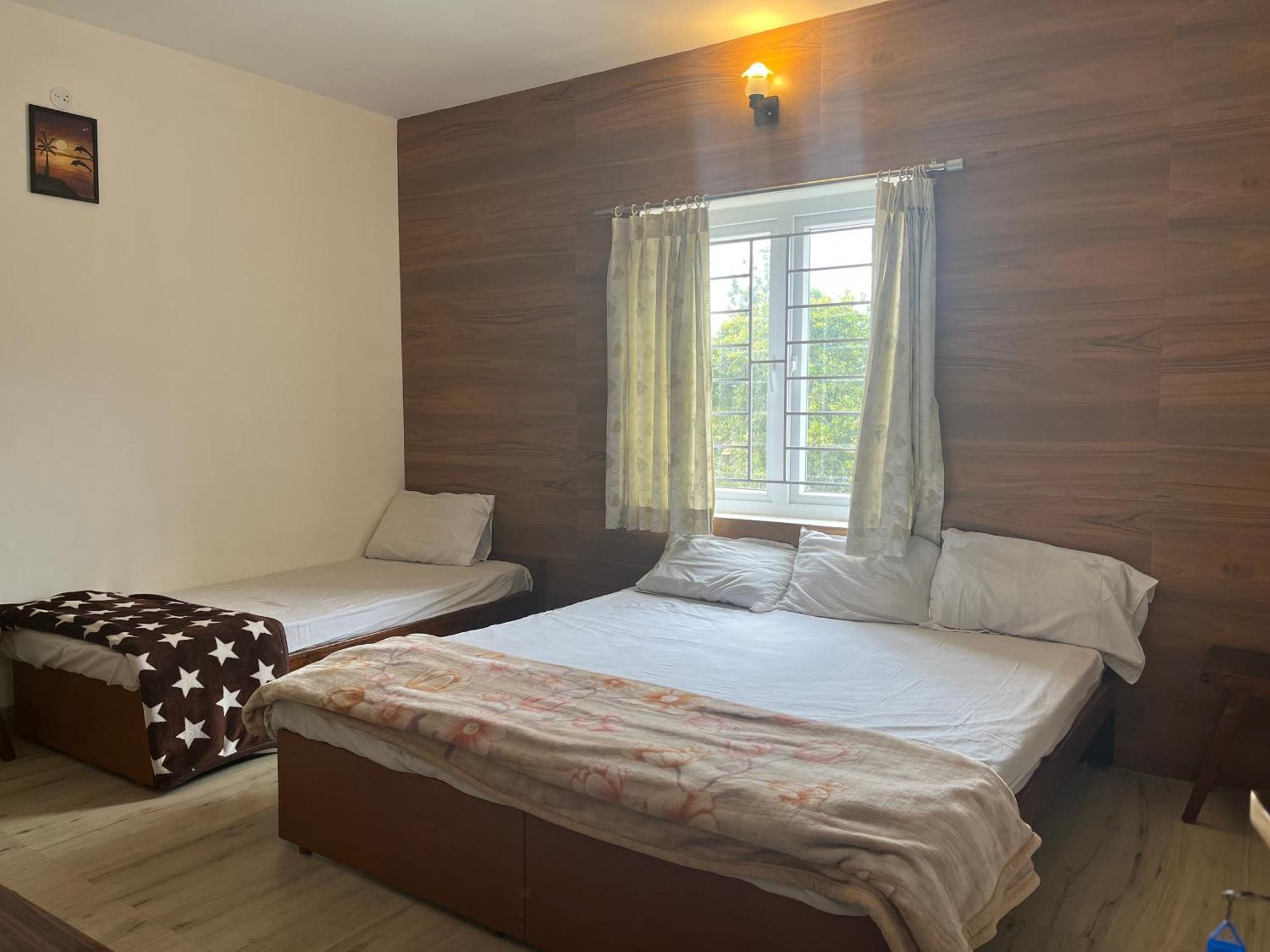 Homestay White Rose And