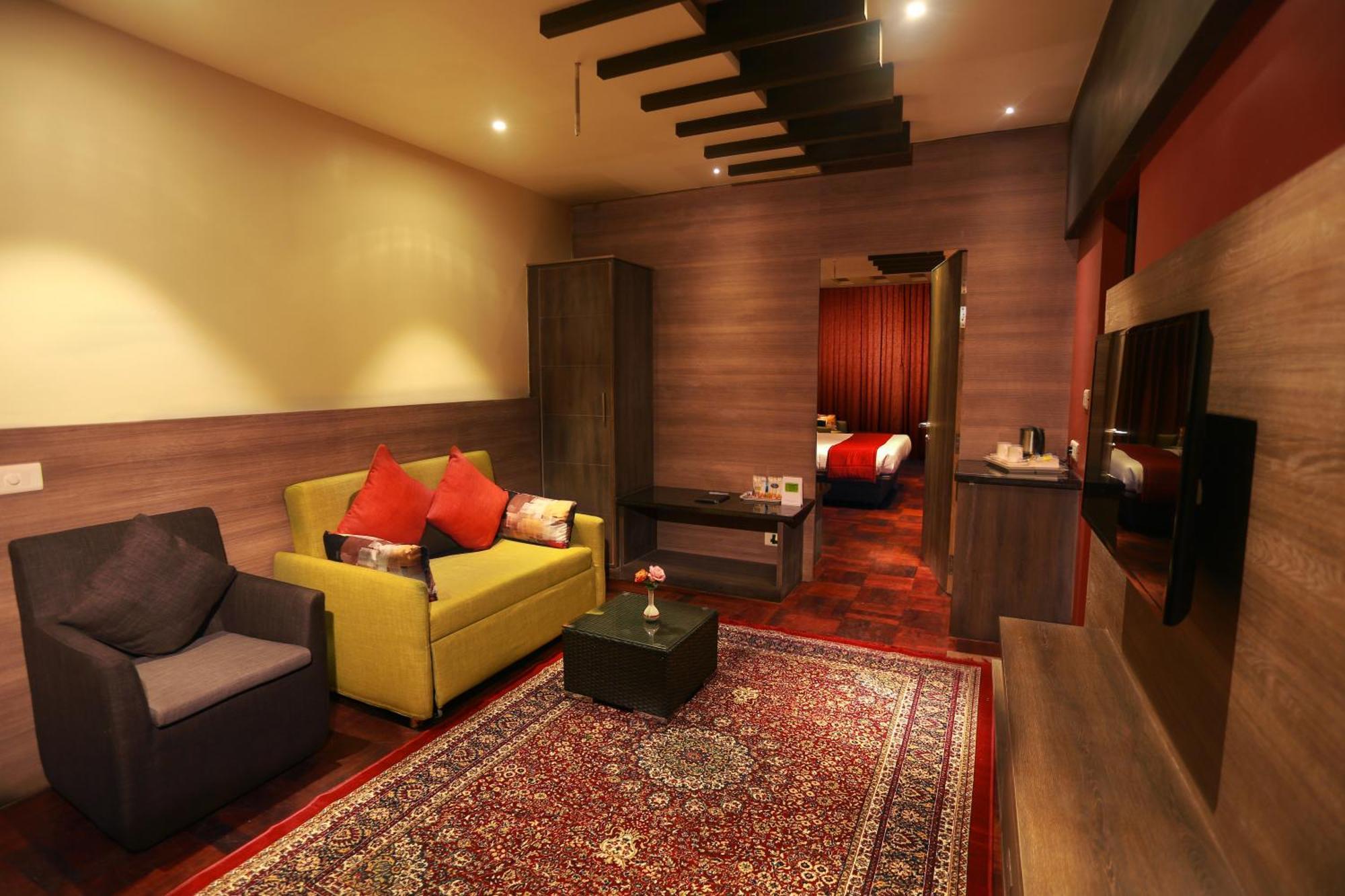 Ger Manus Springs Hotel 4*