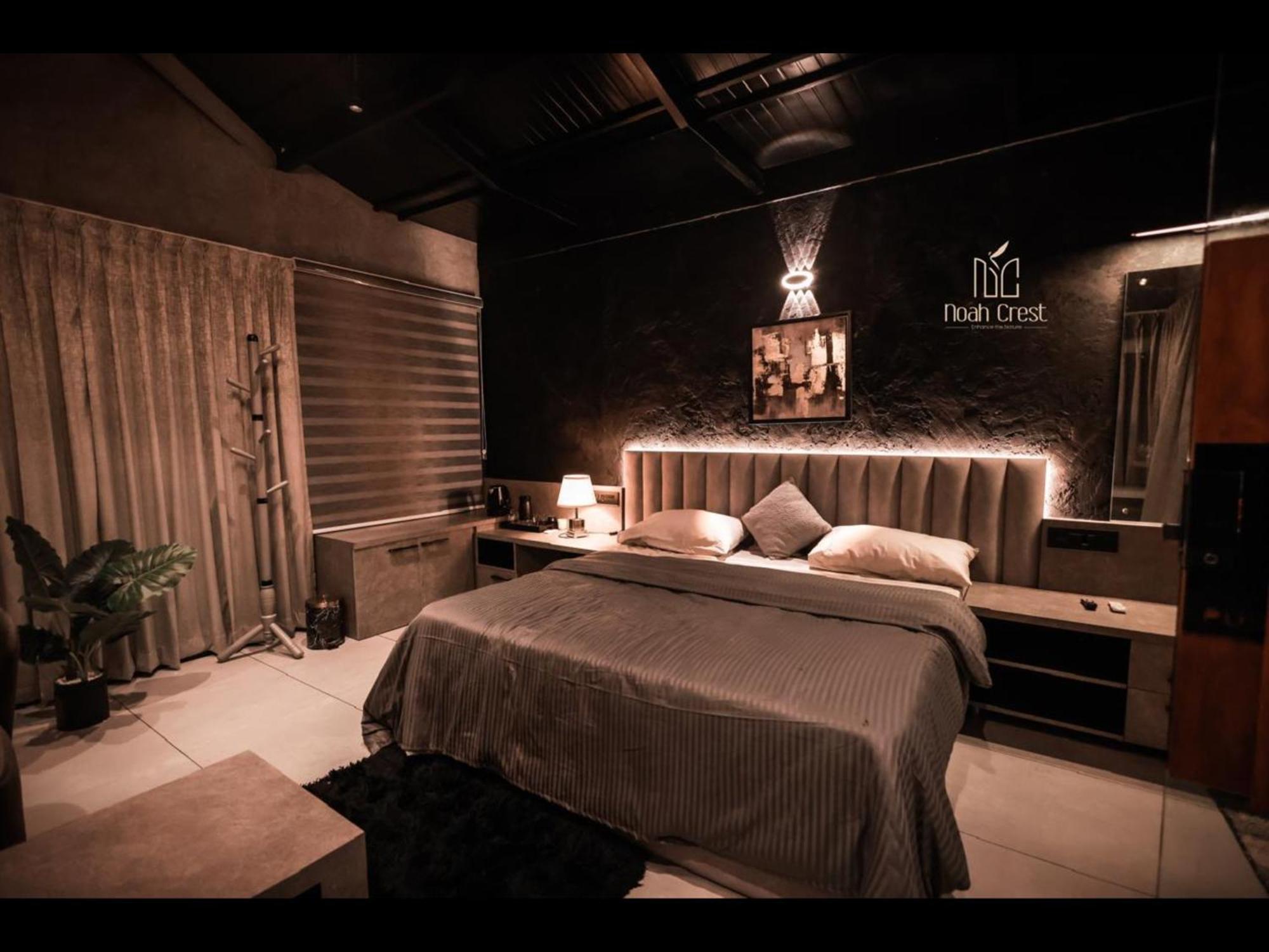 Love hotel Noah Crest *