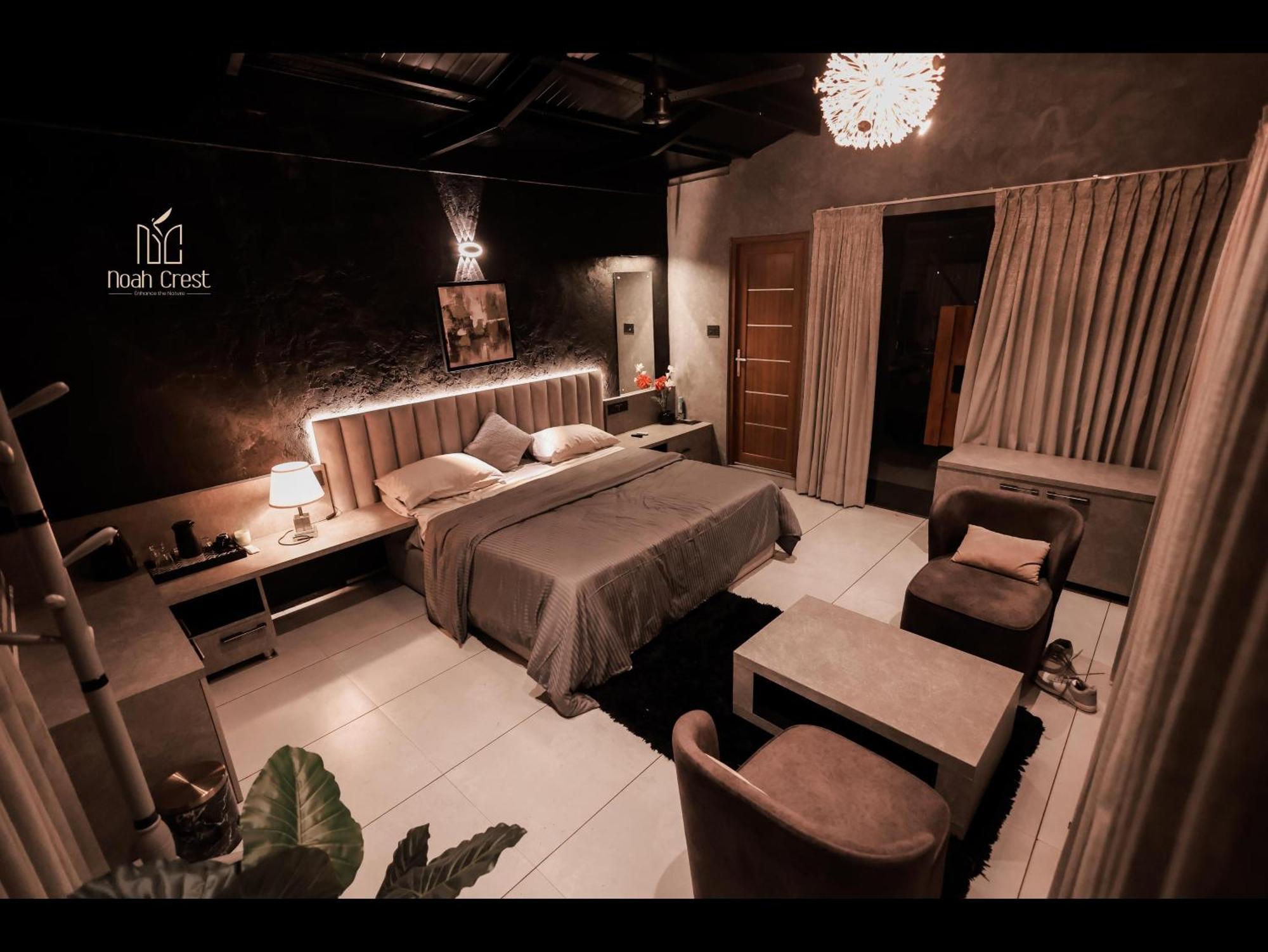 Love hotel Noah Crest *