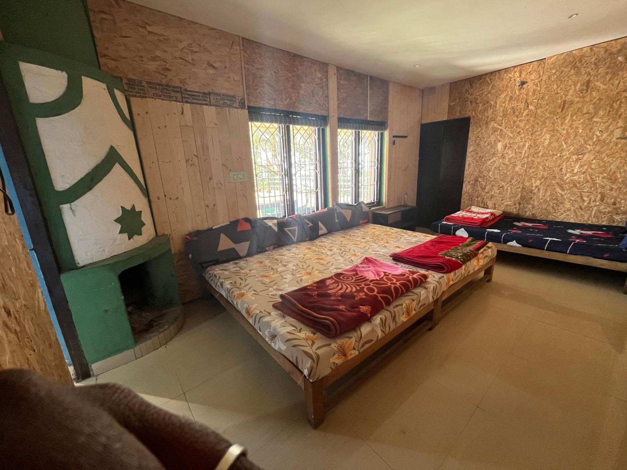 Kelvin Eva Villa Kodaikanal