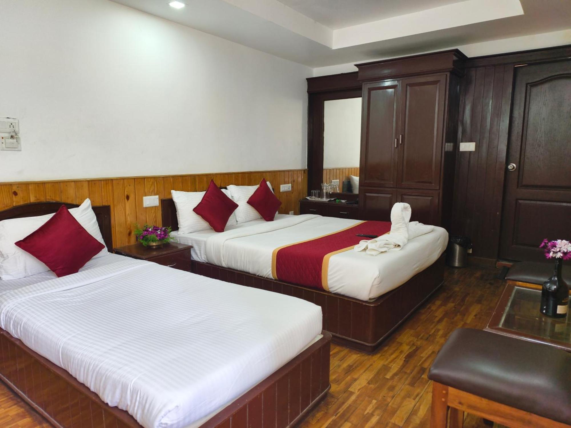 Hotel Tree Elanza *