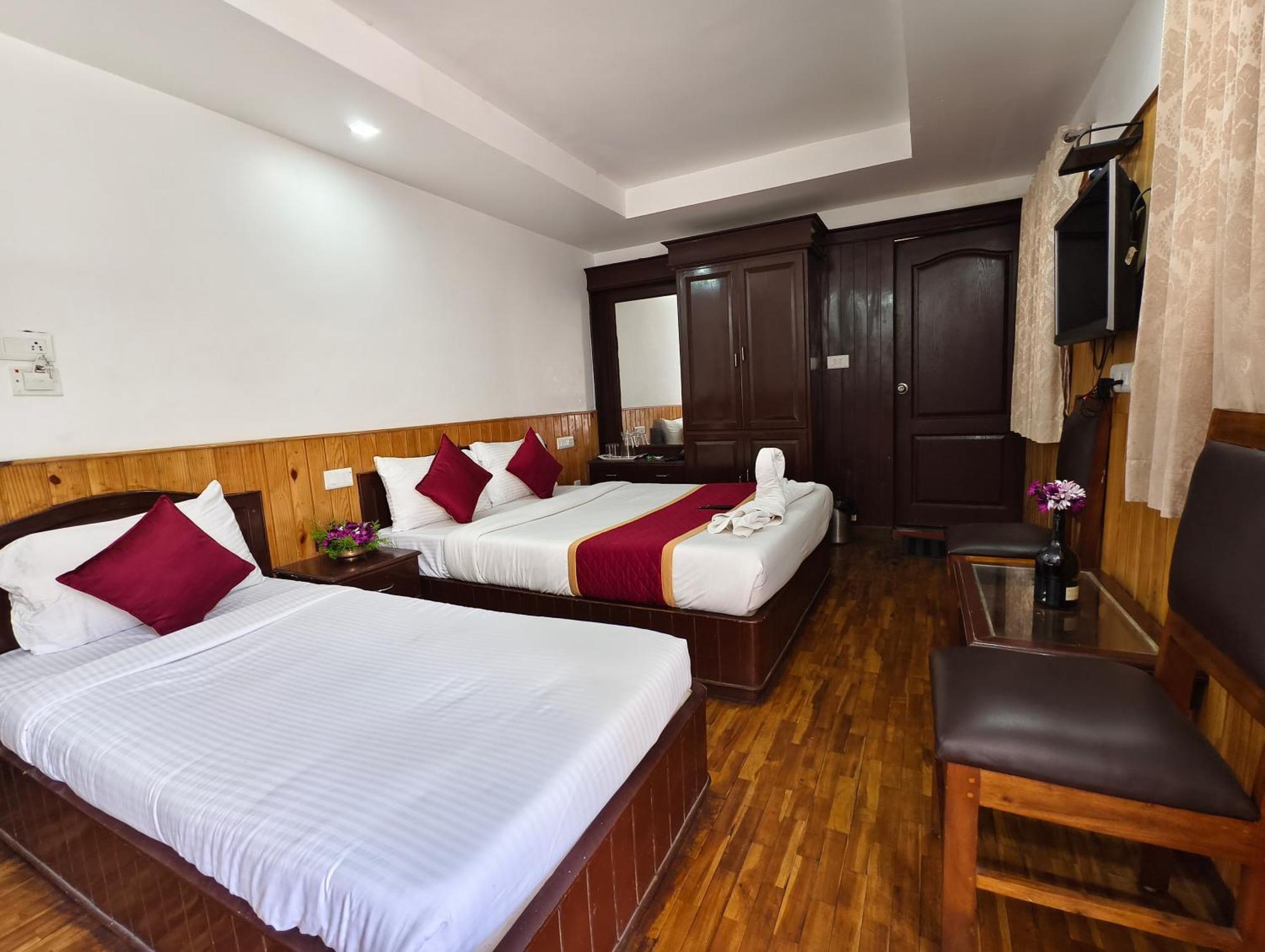 Hotel Tree Elanza