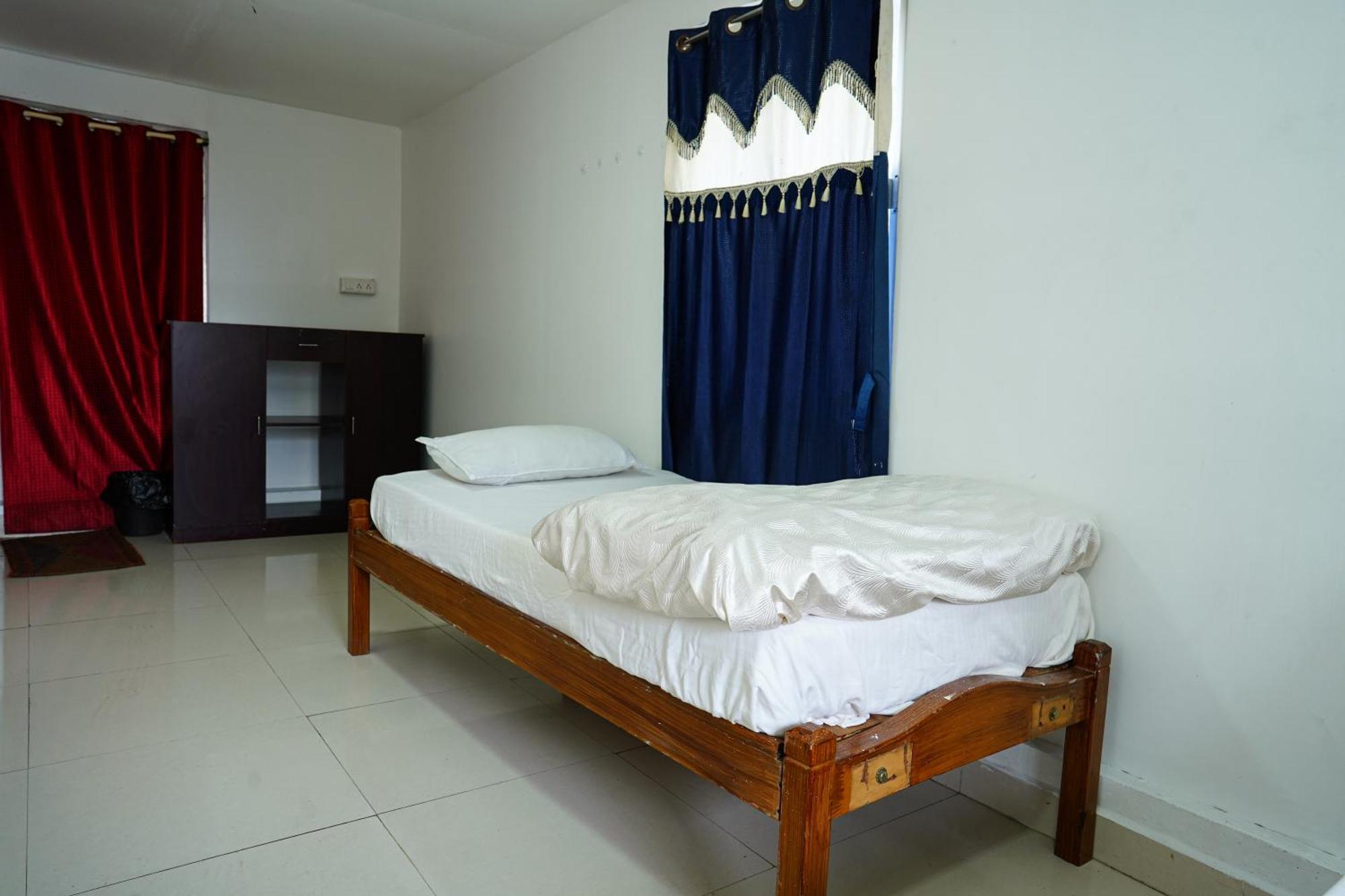 Holiday home Golden Cherry Kodaikanal