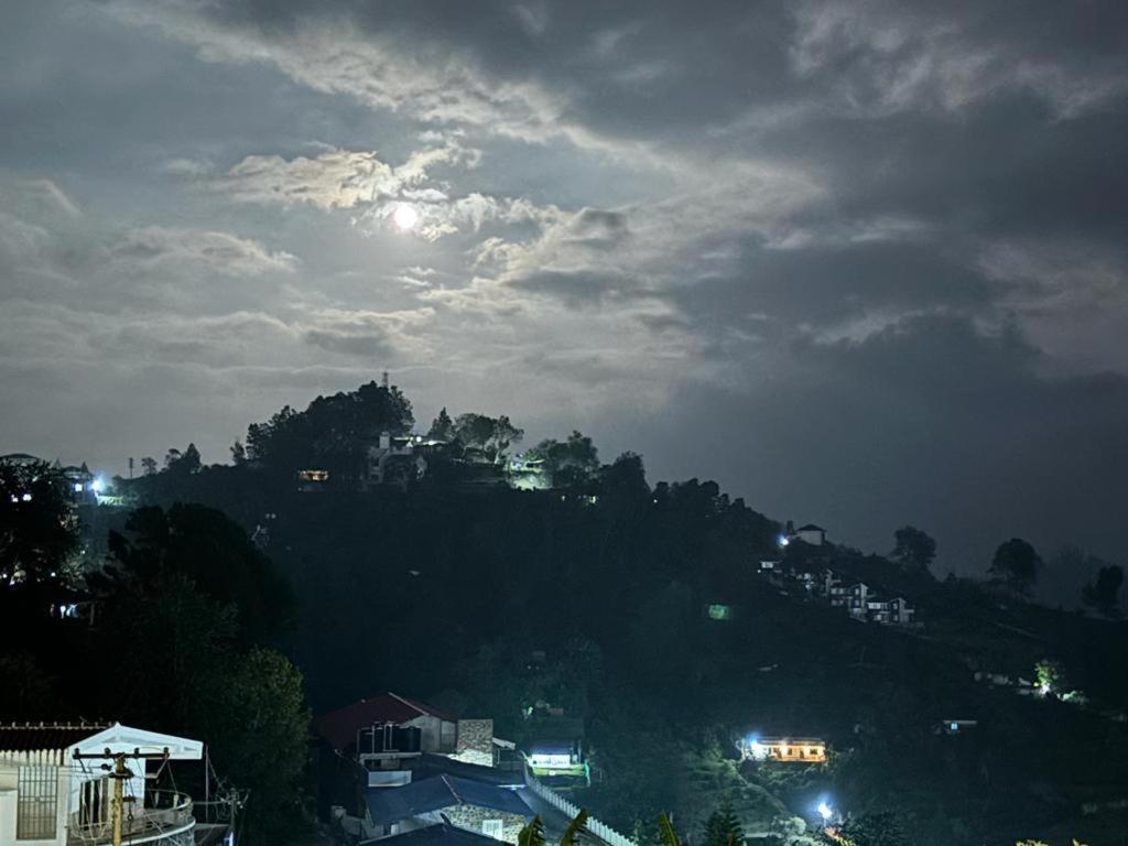 Blooming Nights With Begonia Apartment Kodaikanal