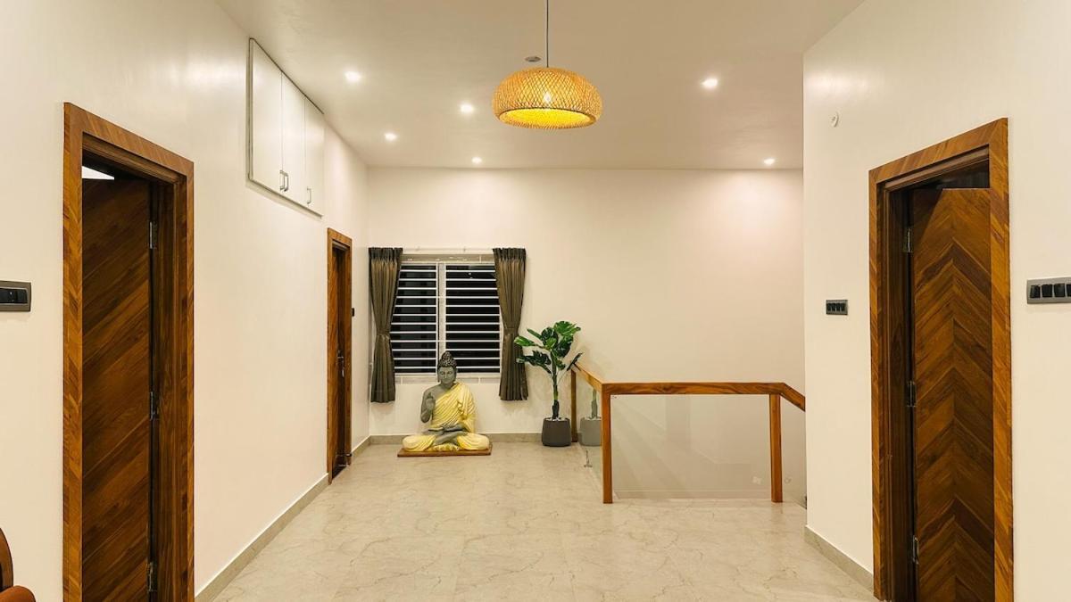 Peaks And Valleys Villa