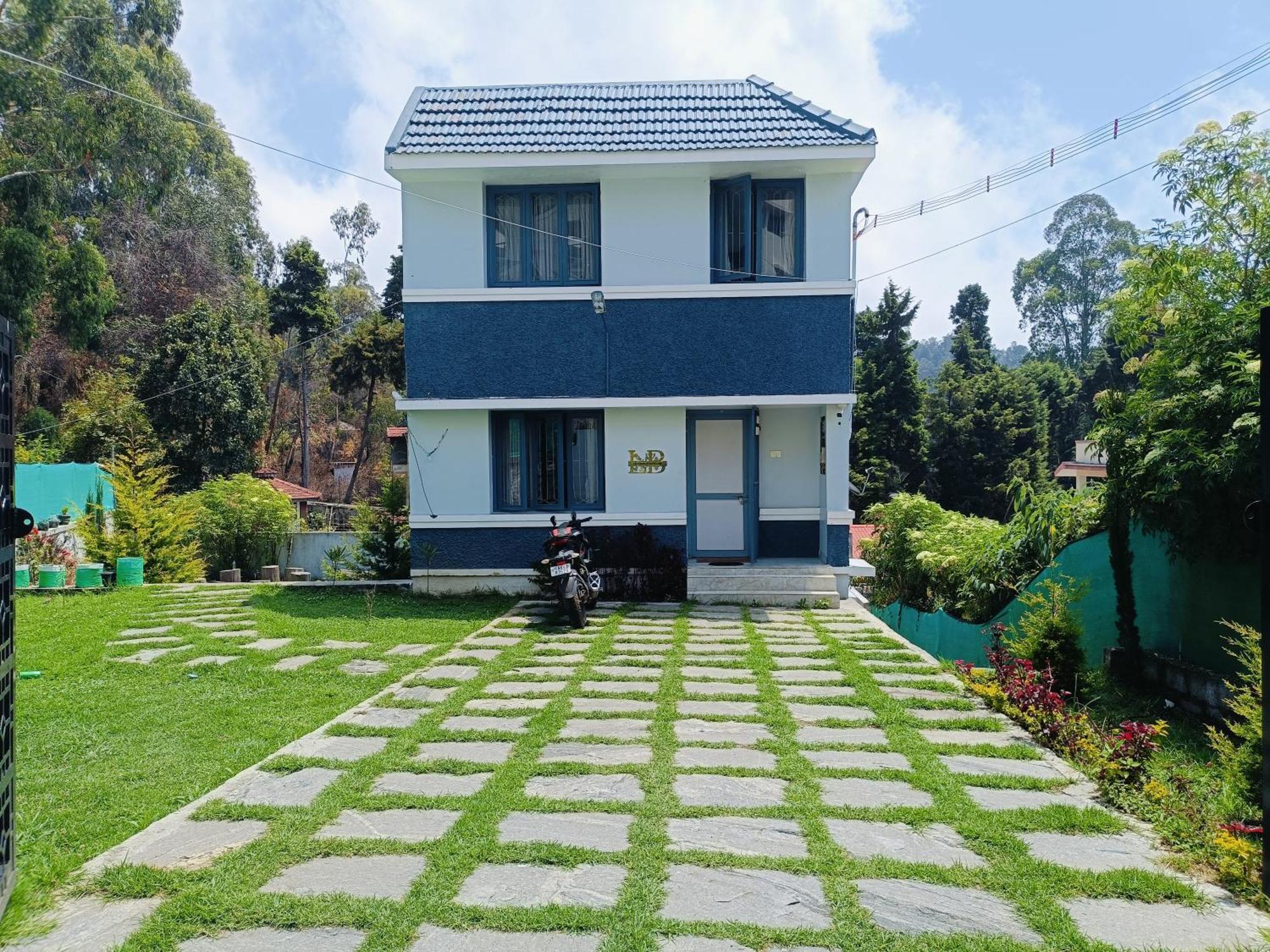 Lakshmi Bhavanam Guest house