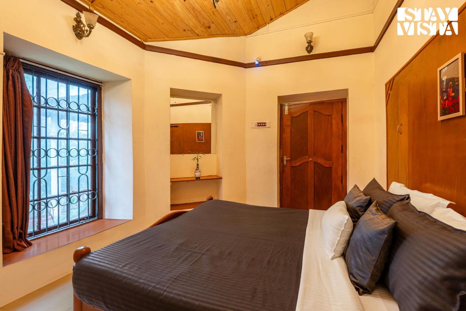 Stayvista At Serenity Of Sunny Side With Tv, Lawn, View