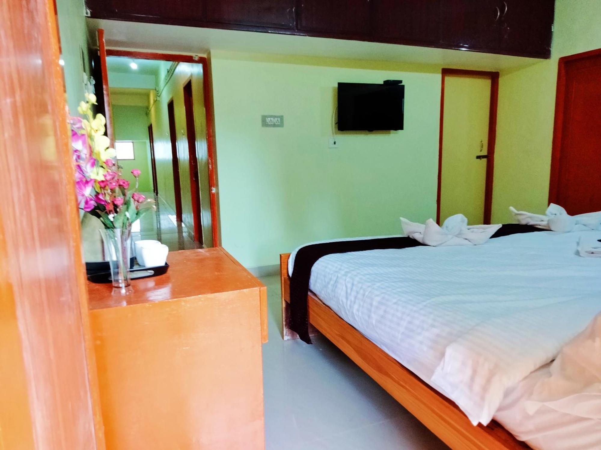 Cliff Club Resort