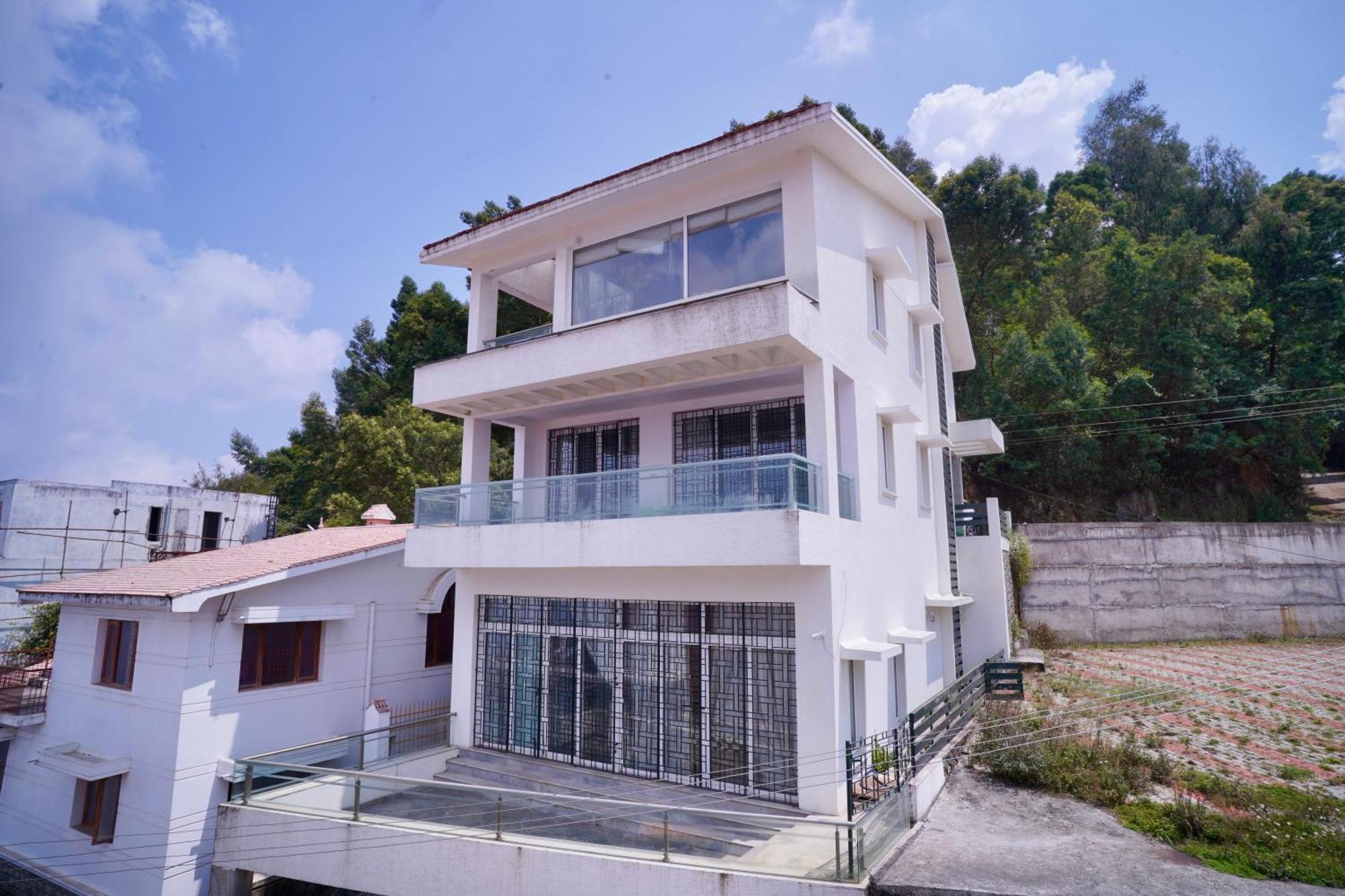 Costa Fortune- Luxury 3 Bedroom With Mind Blowing Mountain And Valley View Villa *