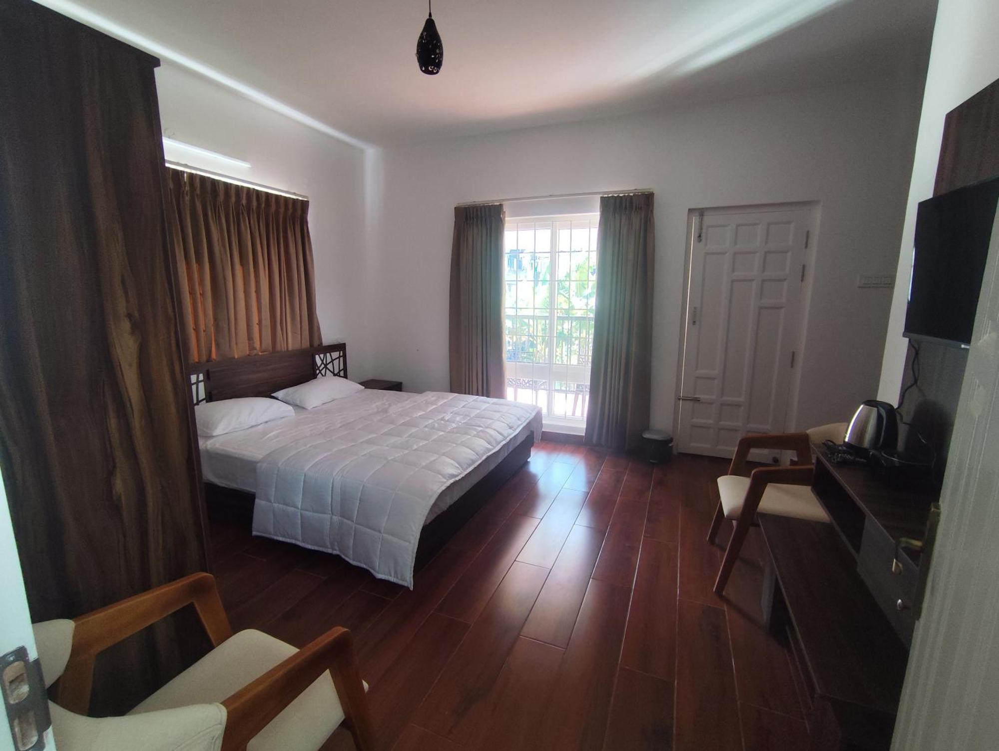 Immerse Bed & Breakfast *
