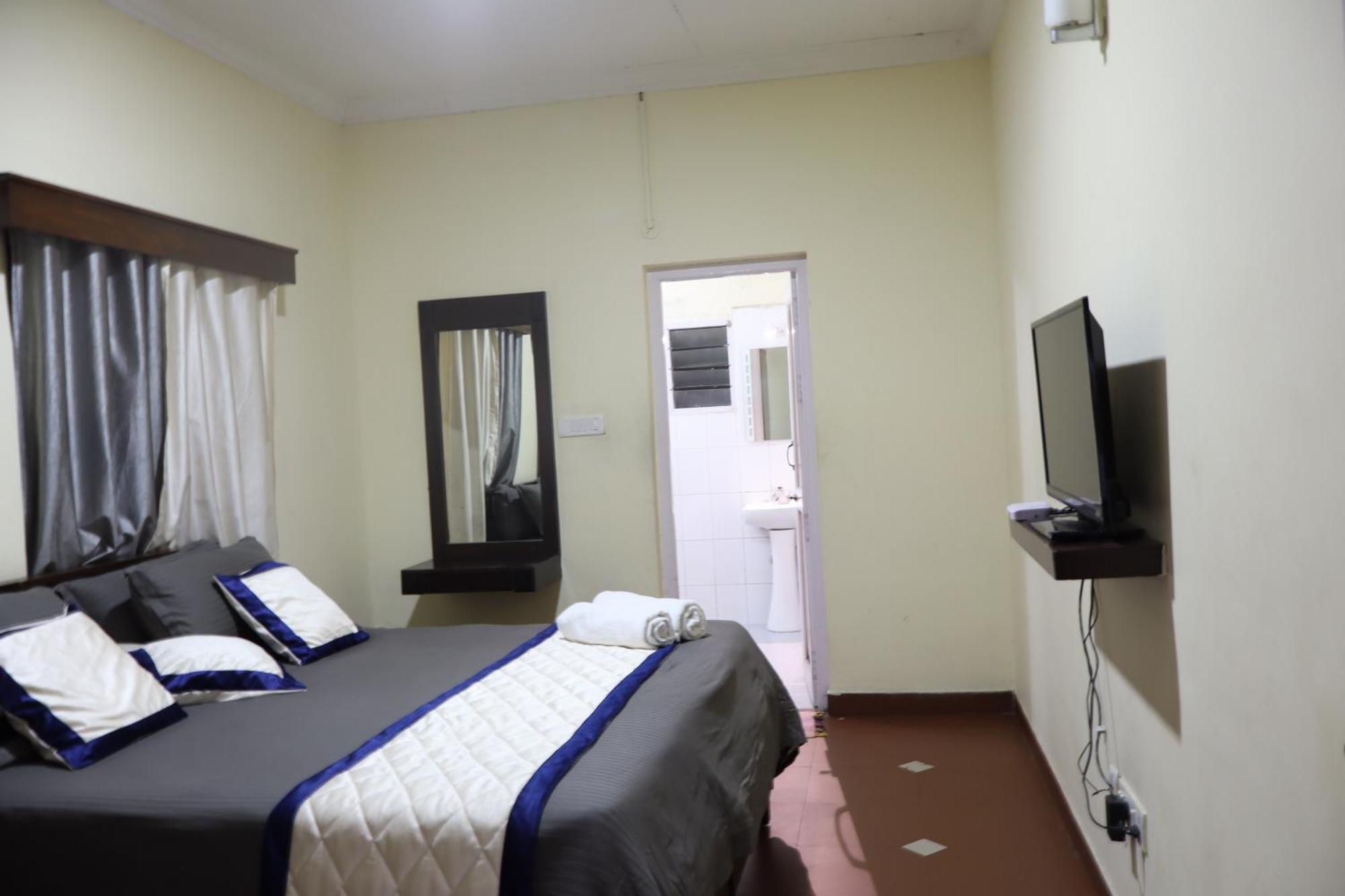 Hotel Bruton Kodaikanal